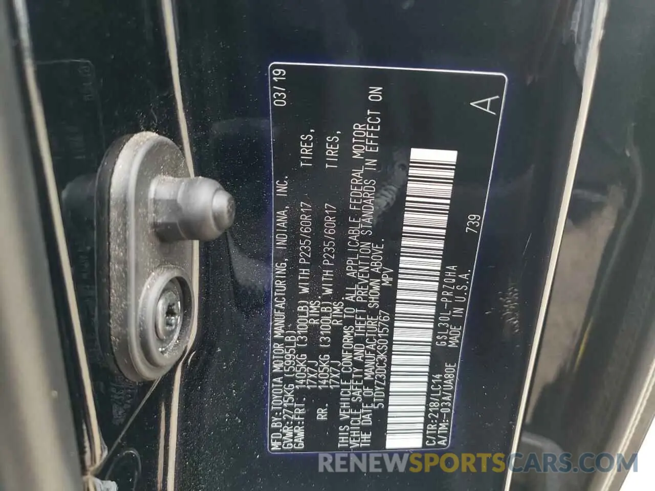 10 Photograph of a damaged car 5TDYZ3DC3KS015767 TOYOTA SIENNA 2019
