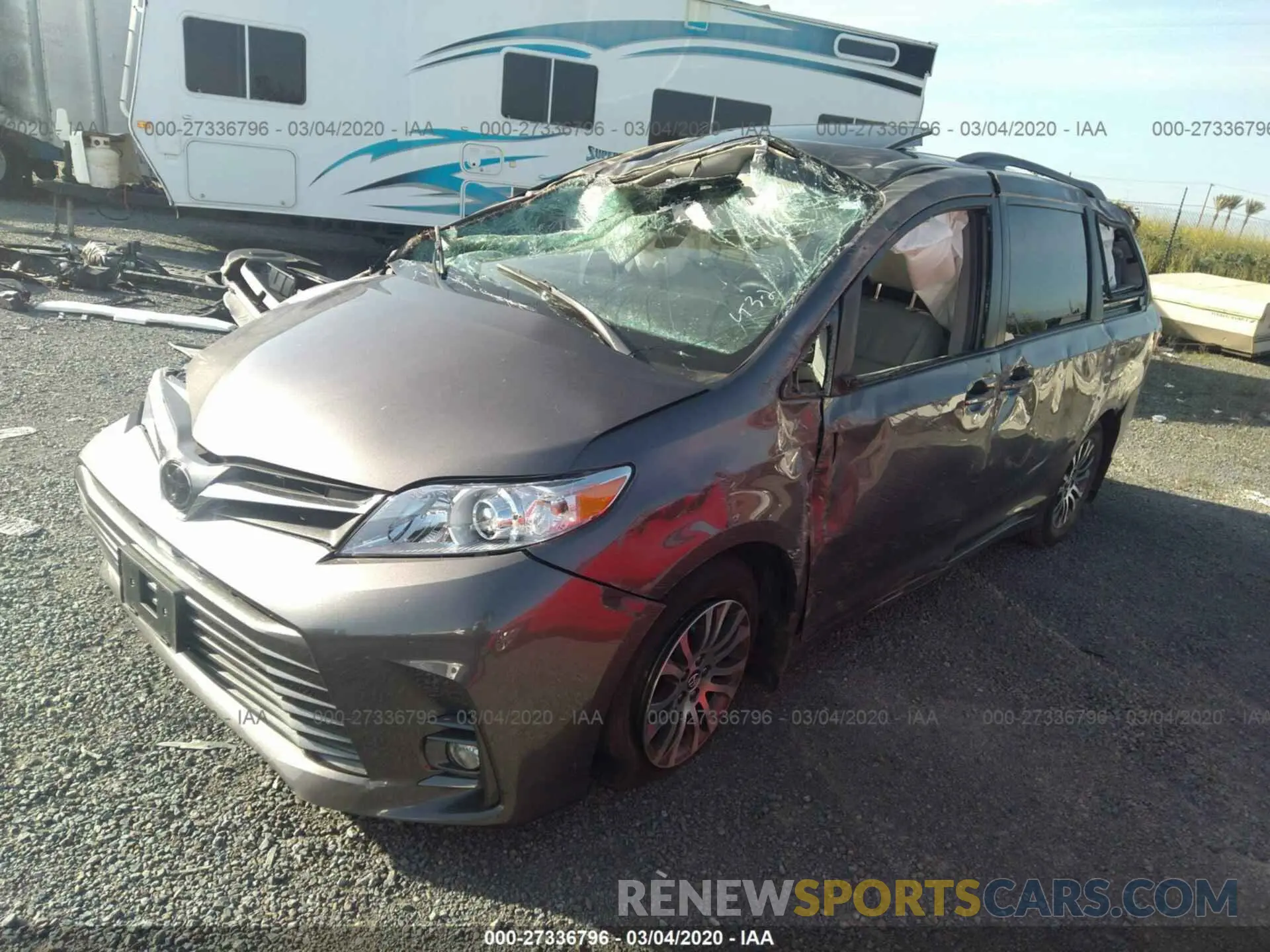 2 Фотография поврежденного автомобиля 5TDYZ3DC5KS968271 TOYOTA SIENNA 2019