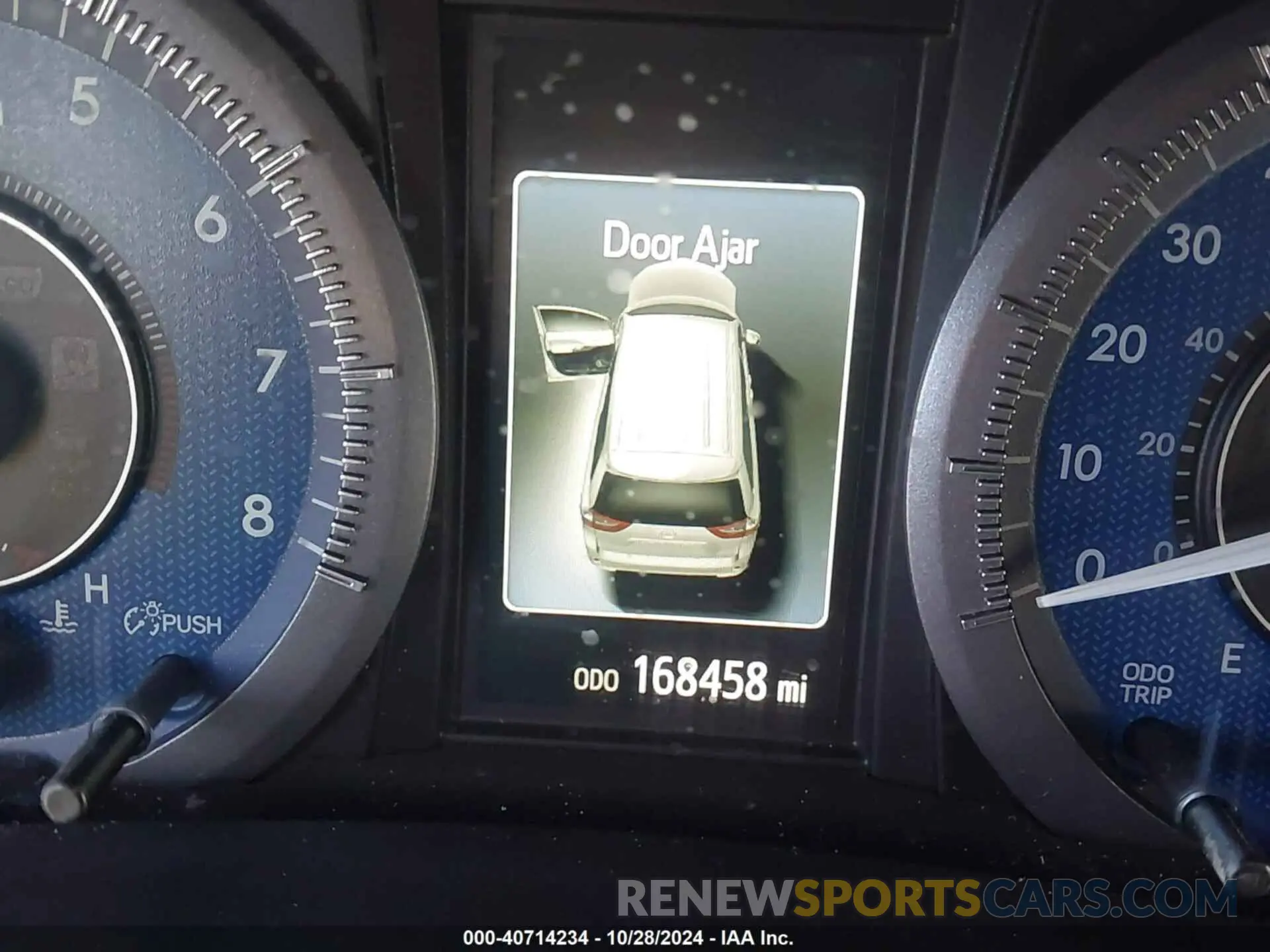 15 Фотография поврежденного автомобиля 5TDYZ3DC5KS982915 TOYOTA SIENNA 2019