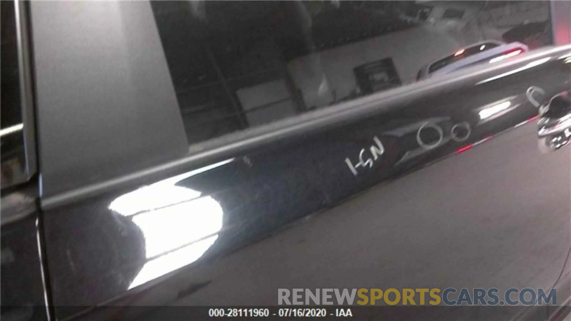 9 Photograph of a damaged car 5TDYZ3DC6KS002236 TOYOTA SIENNA 2019