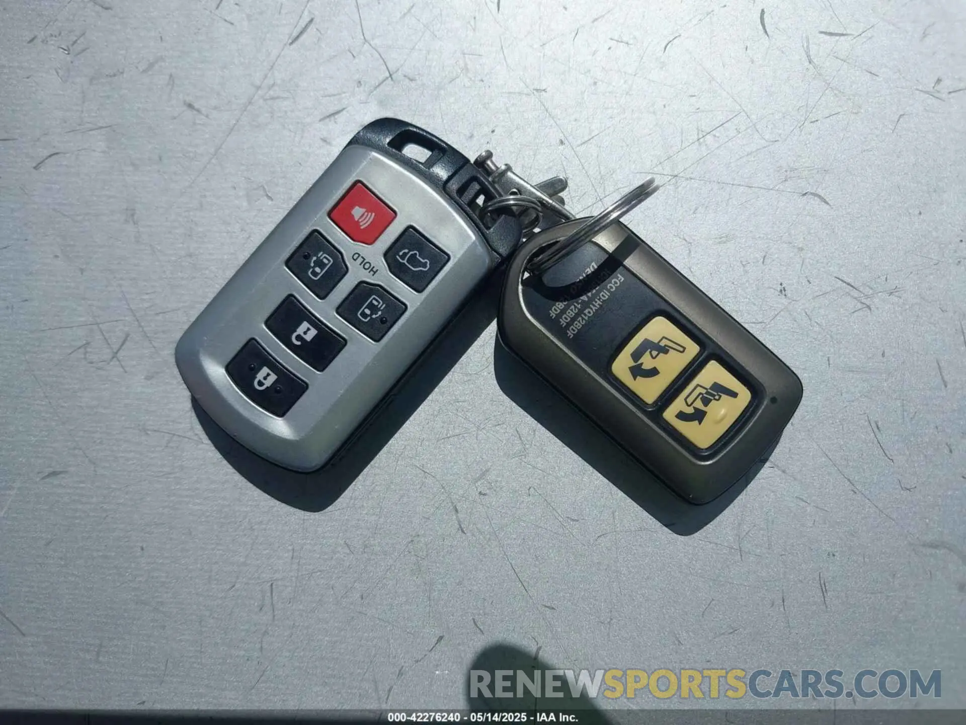 11 Фотография поврежденного автомобиля 5TDYZ3DC8KS001055 TOYOTA SIENNA 2019