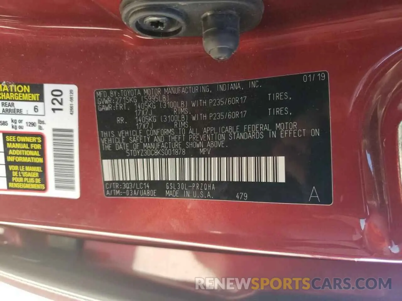10 Photograph of a damaged car 5TDYZ3DC8KS001878 TOYOTA SIENNA 2019