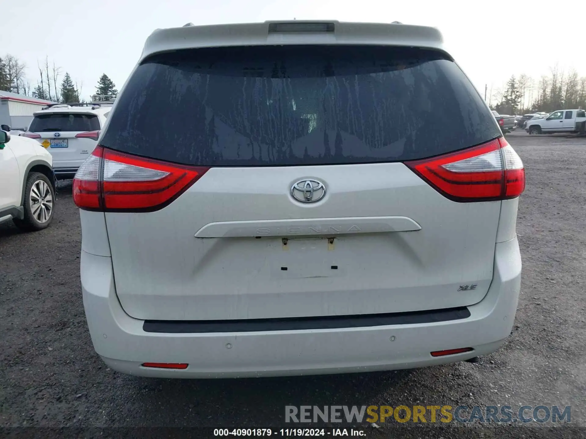 17 Фотография поврежденного автомобиля 5TDYZ3DC9KS006832 TOYOTA SIENNA 2019