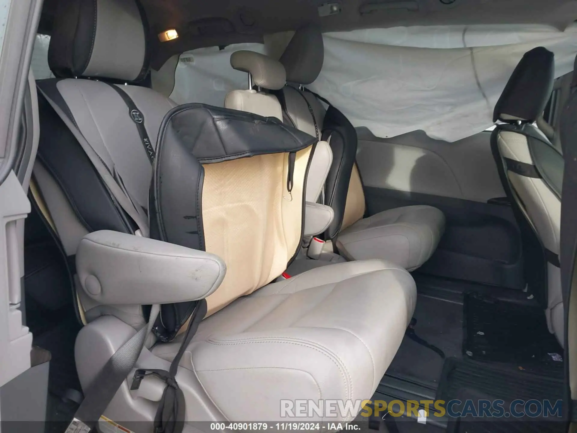 8 Фотография поврежденного автомобиля 5TDYZ3DC9KS006832 TOYOTA SIENNA 2019