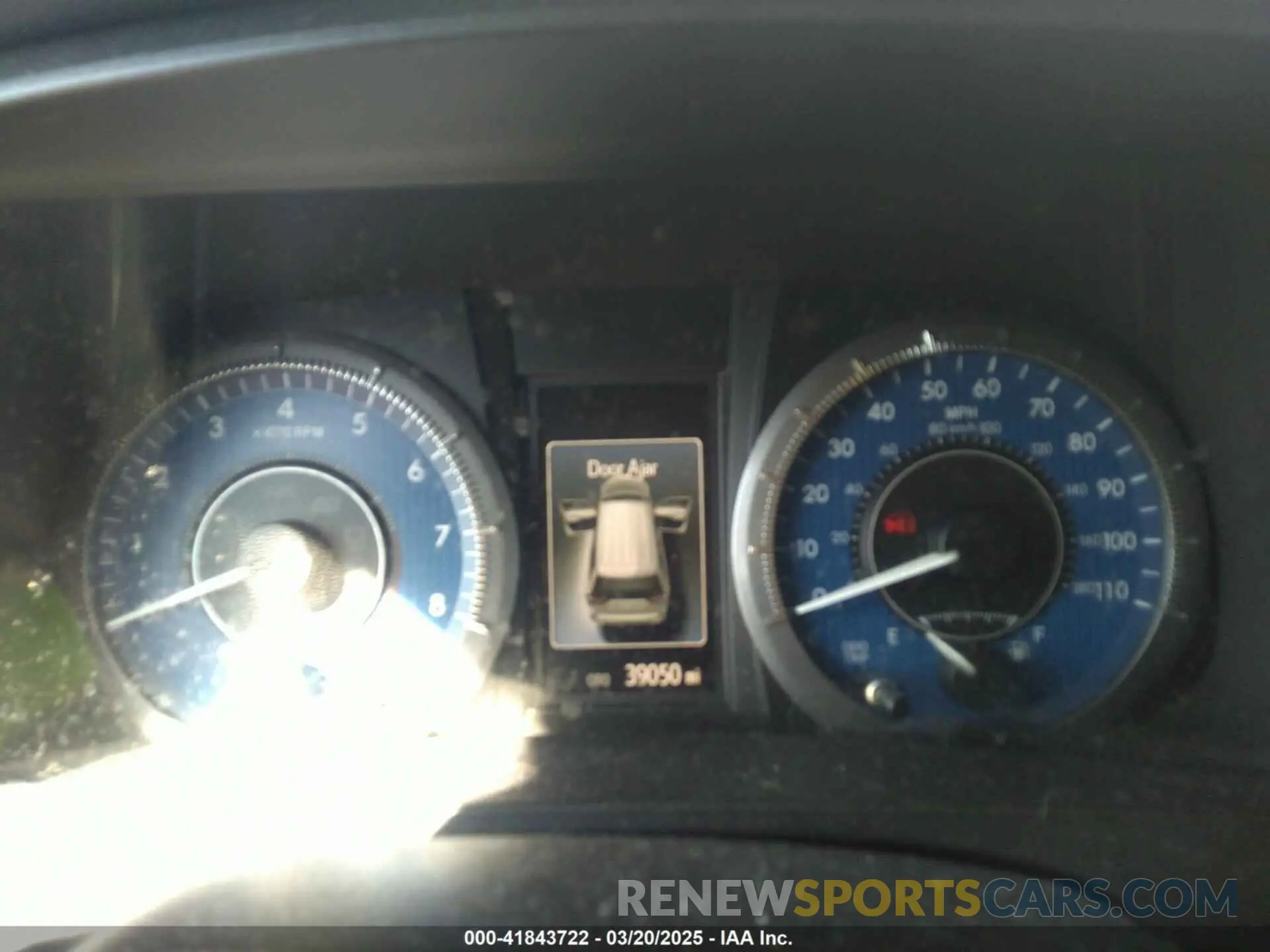 7 Photograph of a damaged car 5TDYZ3DCXKS980027 TOYOTA SIENNA 2019