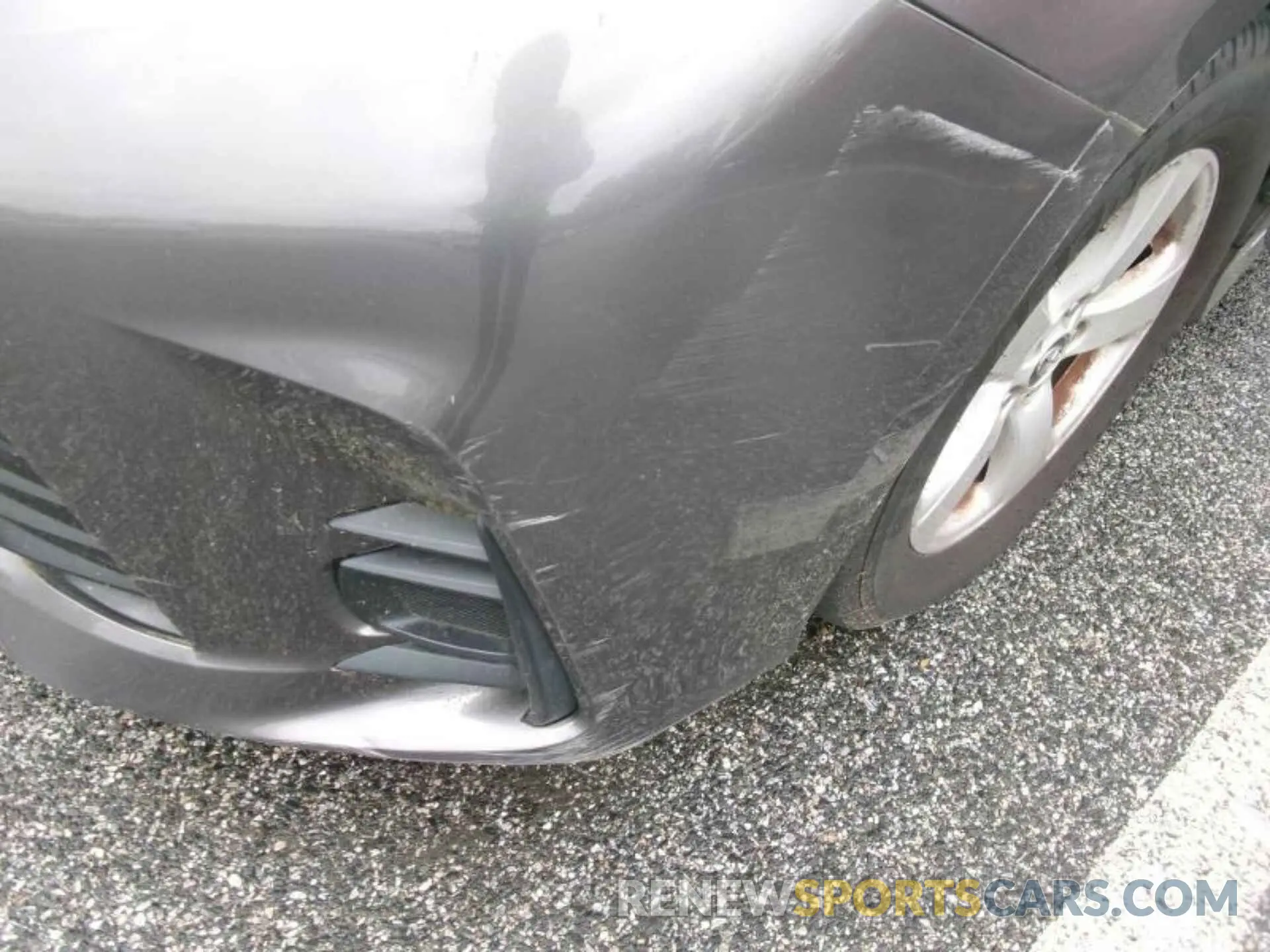 19 Photograph of a damaged car 5TDZZ3DC2KS002996 TOYOTA SIENNA 2019