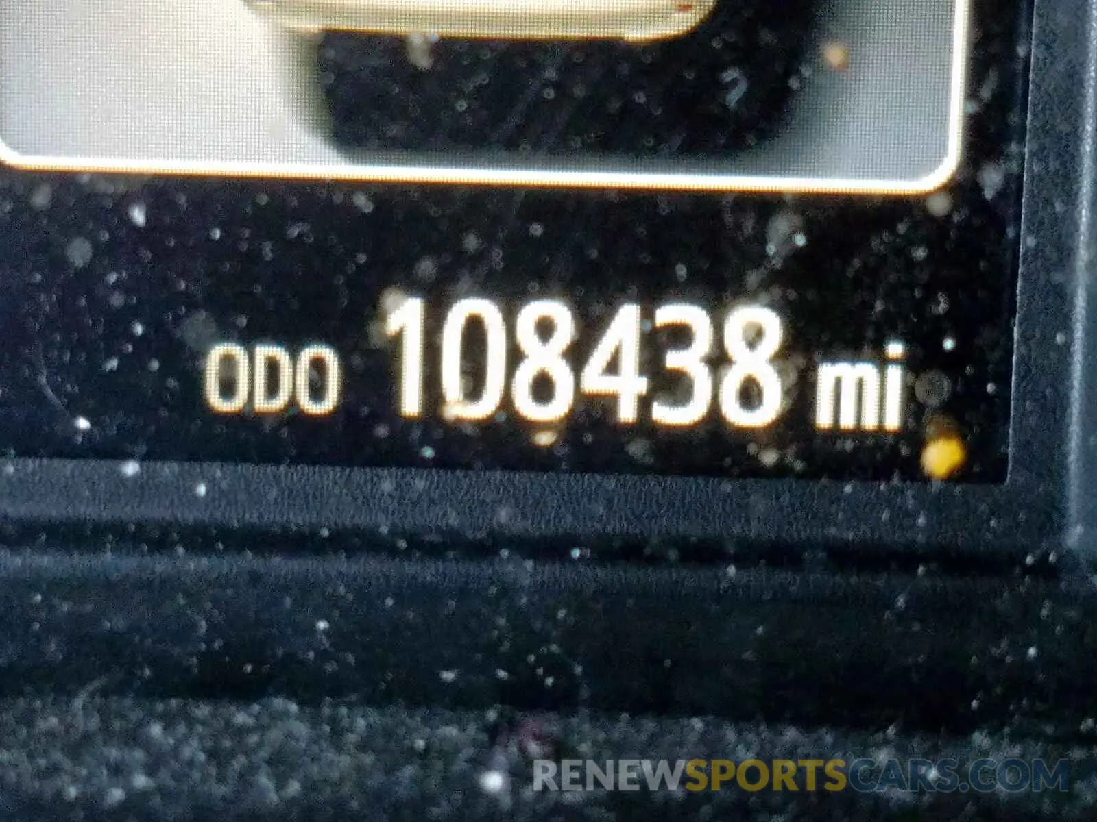 8 Photograph of a damaged car 5TDZZ3DC7KS978921 TOYOTA SIENNA 2019