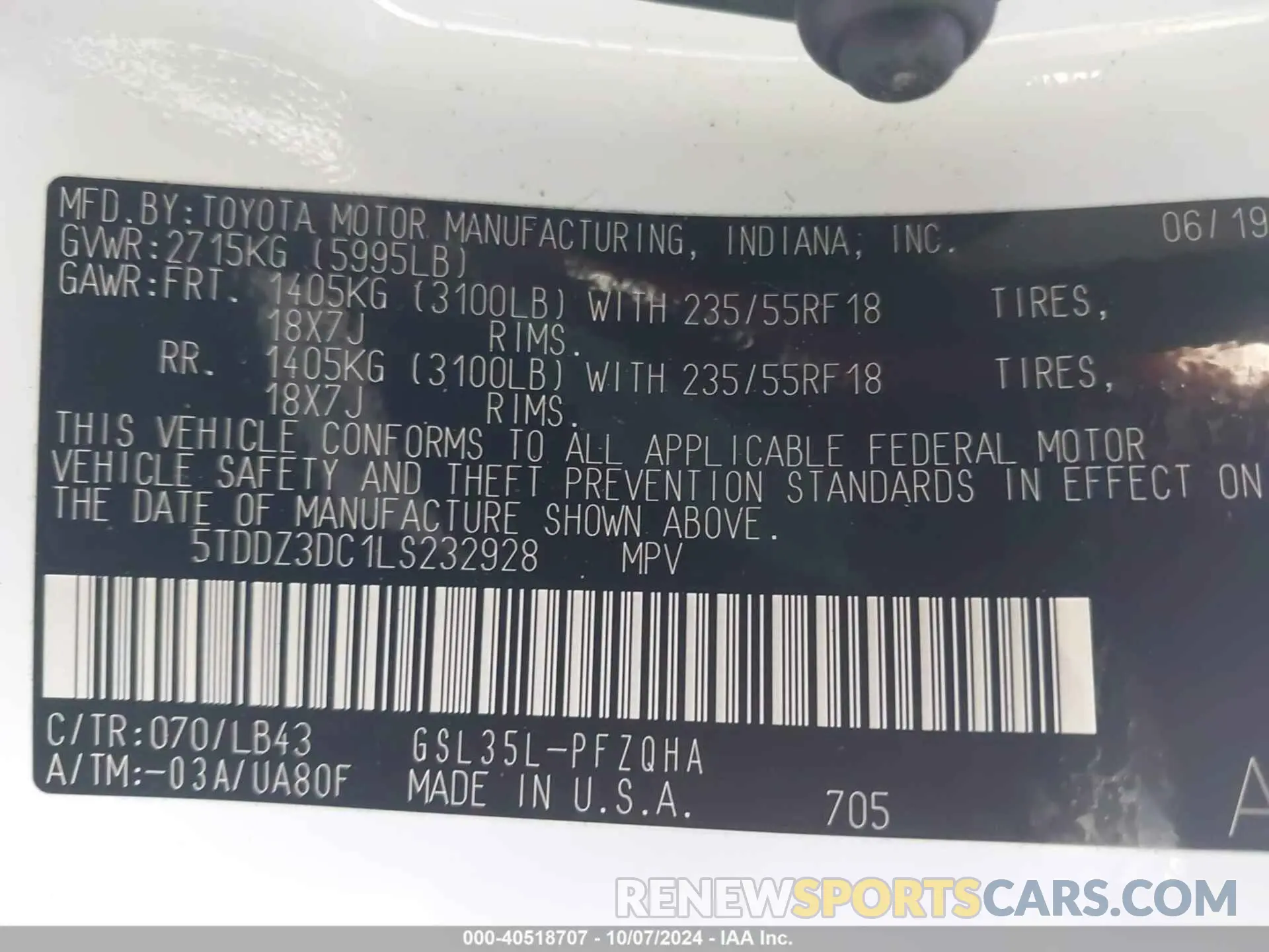 9 Photograph of a damaged car 5TDDZ3DC1LS232928 TOYOTA SIENNA 2020