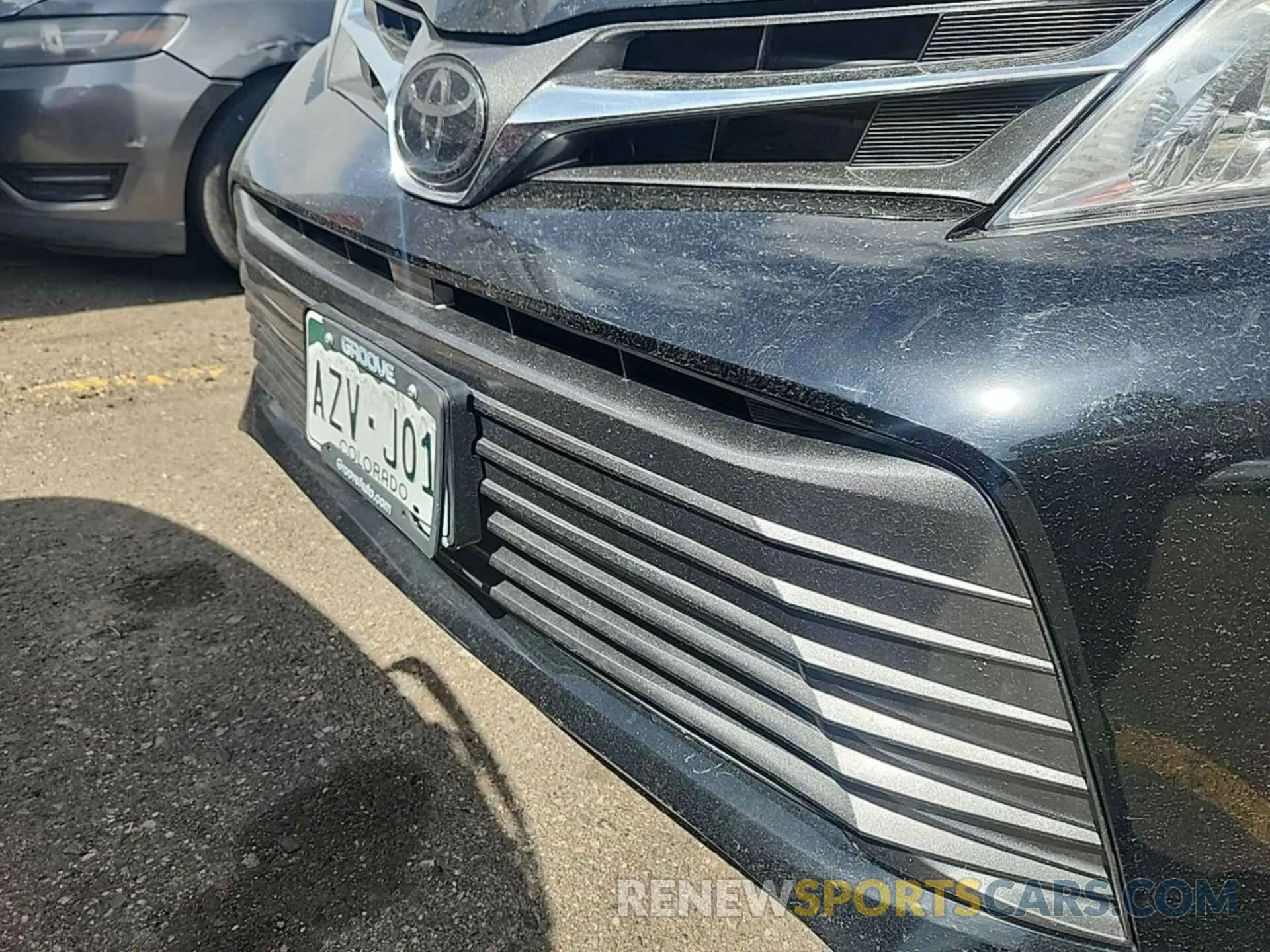 21 Photograph of a damaged car 5TDDZ3DC1LS249549 TOYOTA SIENNA 2020