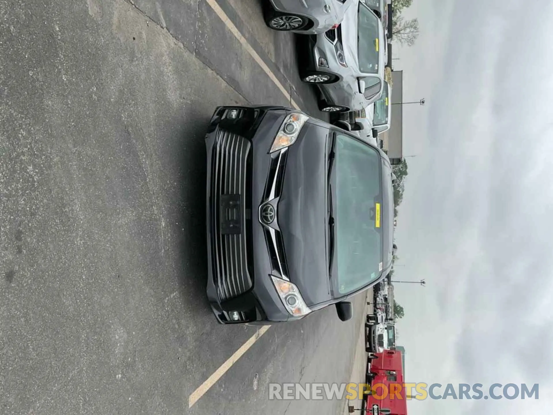 1 Photograph of a damaged car 5TDDZ3DC1LS249597 TOYOTA SIENNA 2020