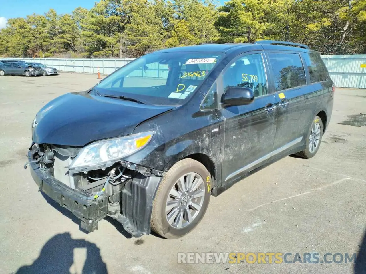 2 Photograph of a damaged car 5TDDZ3DC2LS246563 TOYOTA SIENNA 2020
