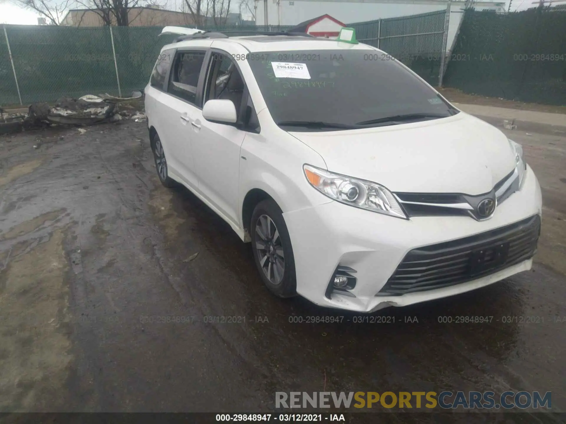 1 Photograph of a damaged car 5TDDZ3DC7LS237969 TOYOTA SIENNA 2020