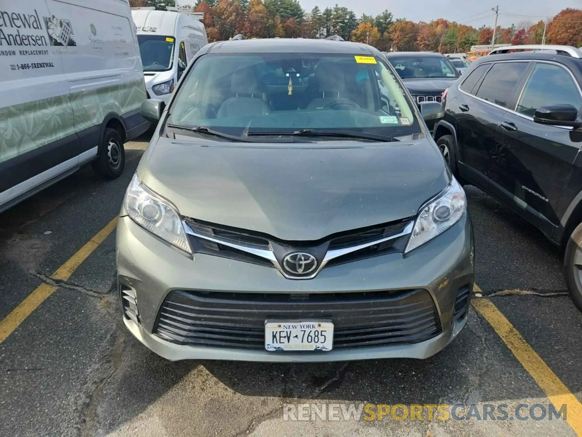 2 Photograph of a damaged car 5TDJZ3DC0LS250971 TOYOTA SIENNA 2020