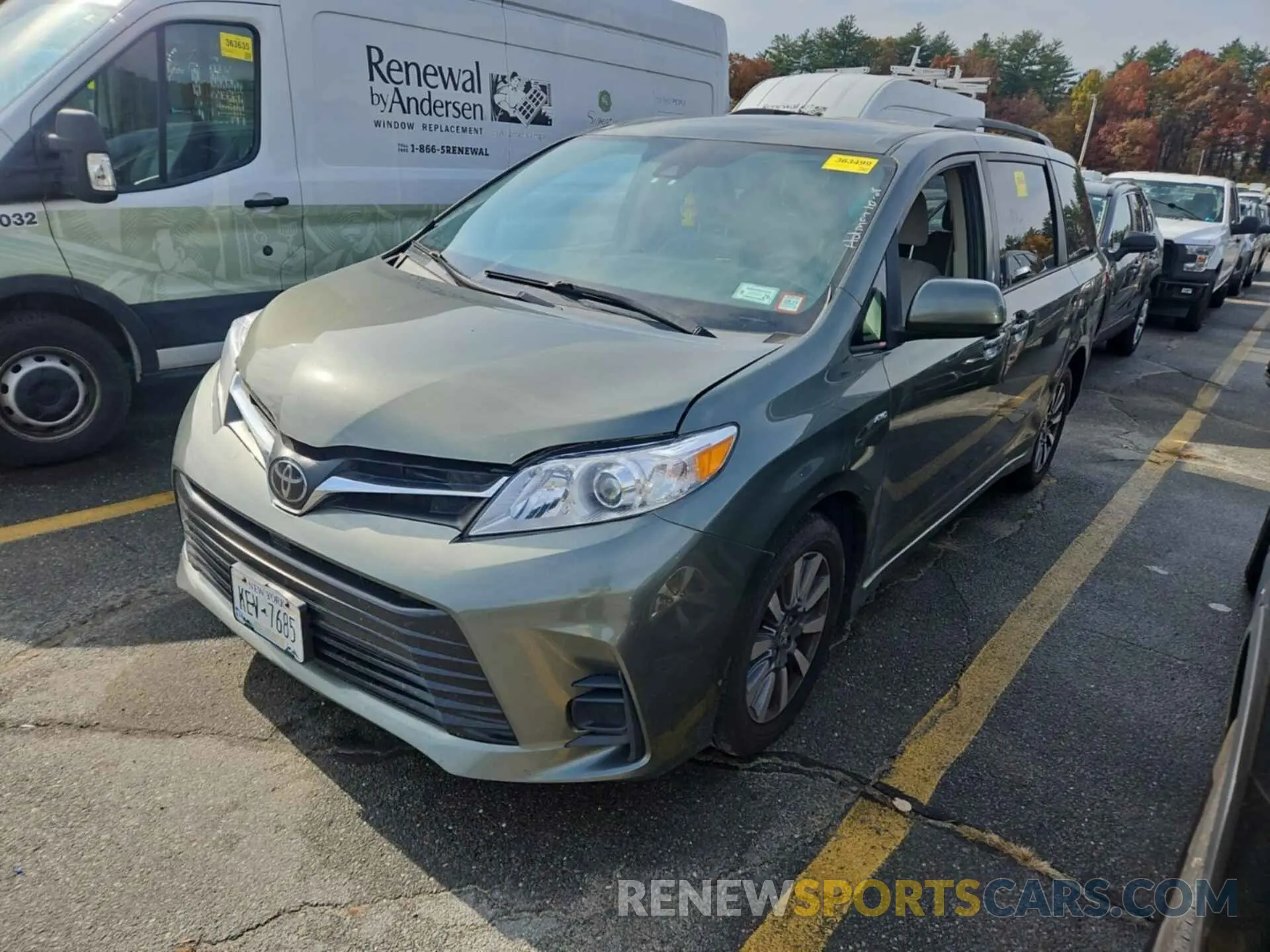 26 Photograph of a damaged car 5TDJZ3DC0LS250971 TOYOTA SIENNA 2020