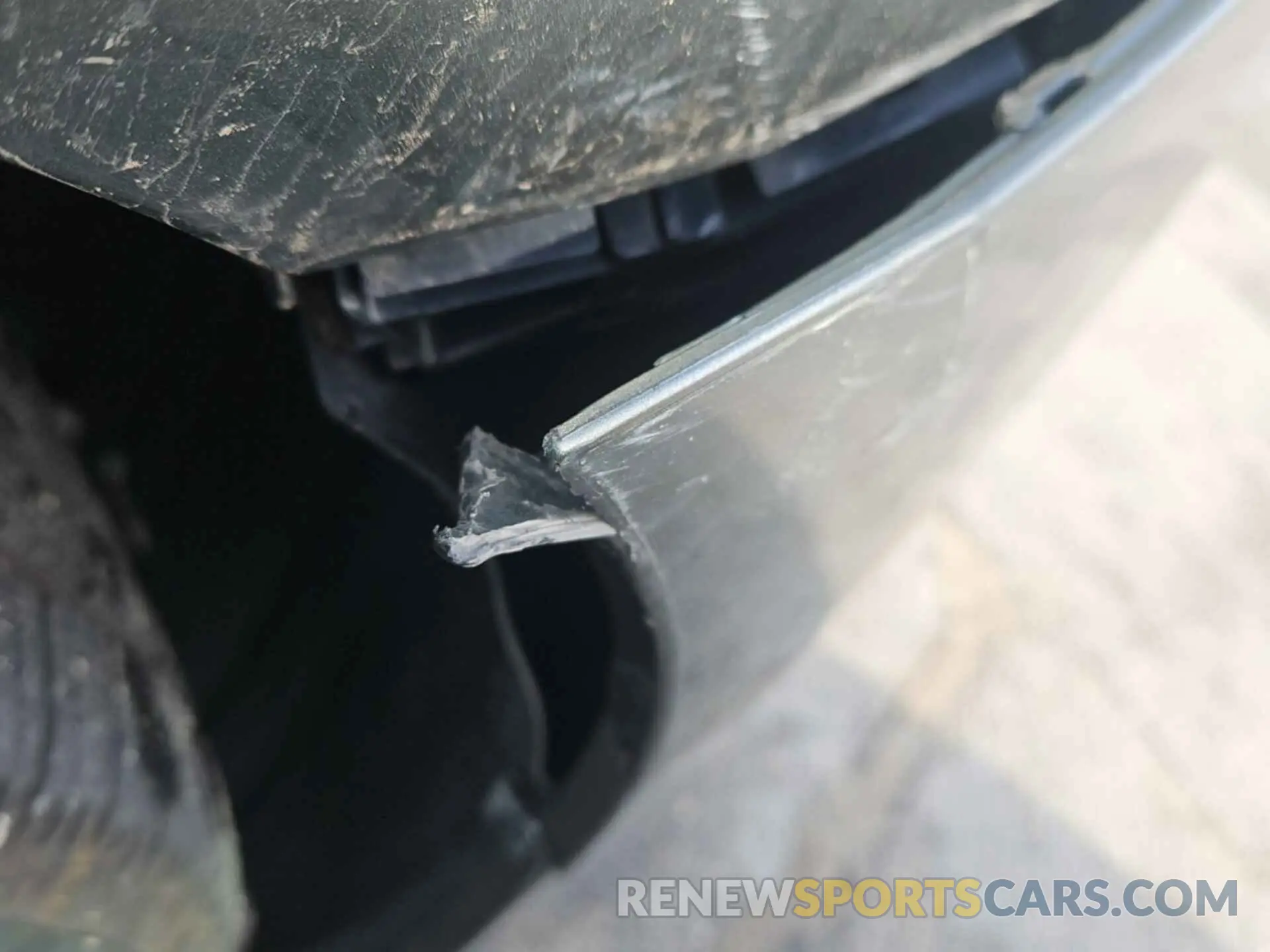 3 Photograph of a damaged car 5TDJZ3DC0LS250971 TOYOTA SIENNA 2020