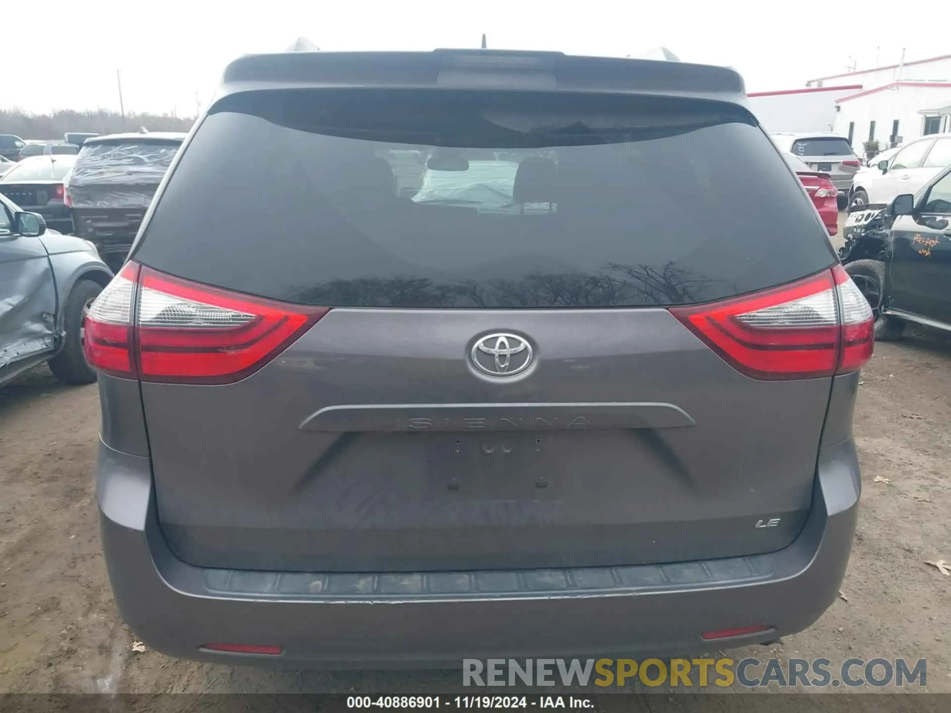 16 Photograph of a damaged car 5TDKZ3DC0LS040438 TOYOTA SIENNA 2020