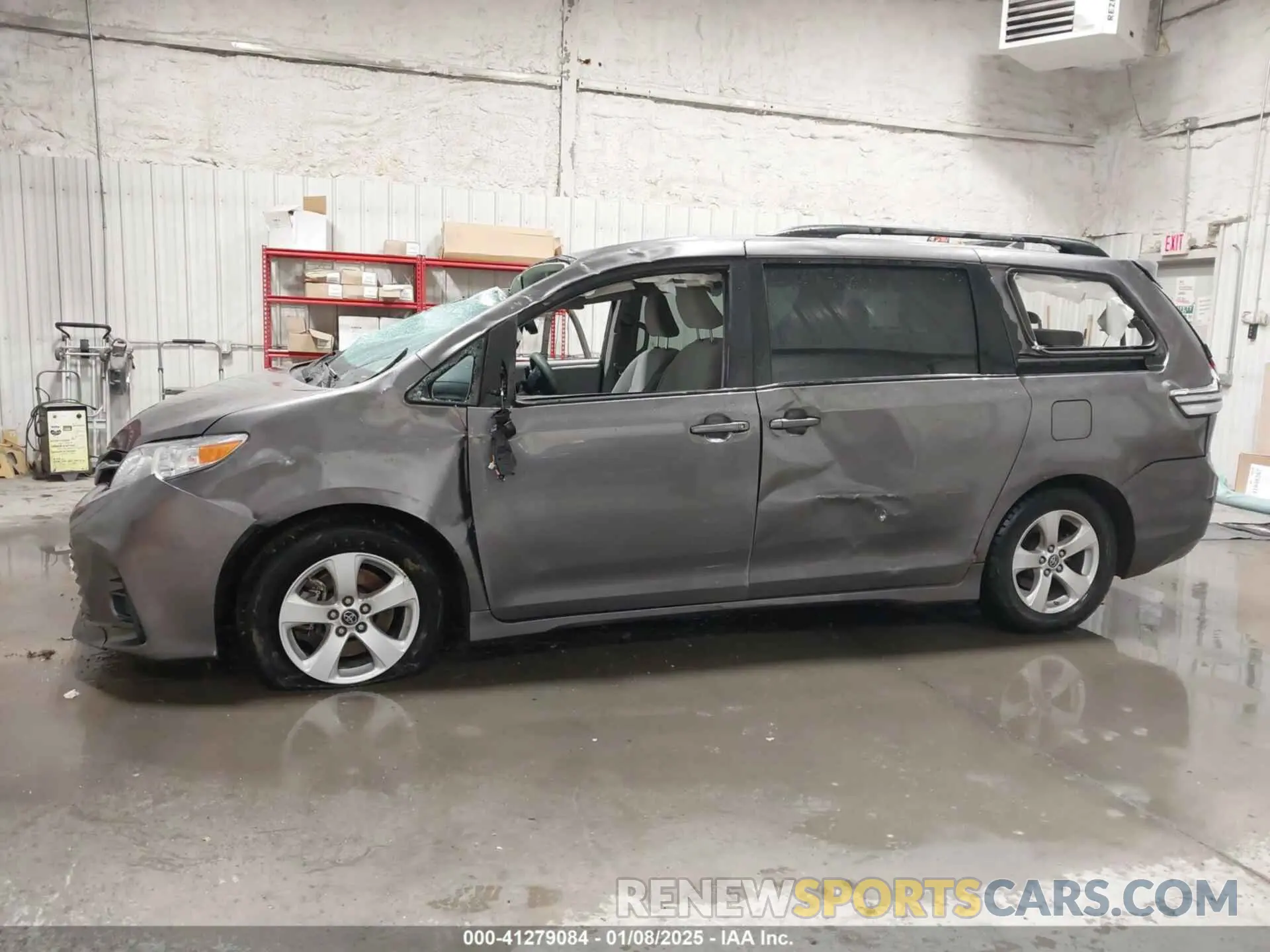 14 Фотография поврежденного автомобиля 5TDKZ3DC1LS048256 TOYOTA SIENNA 2020