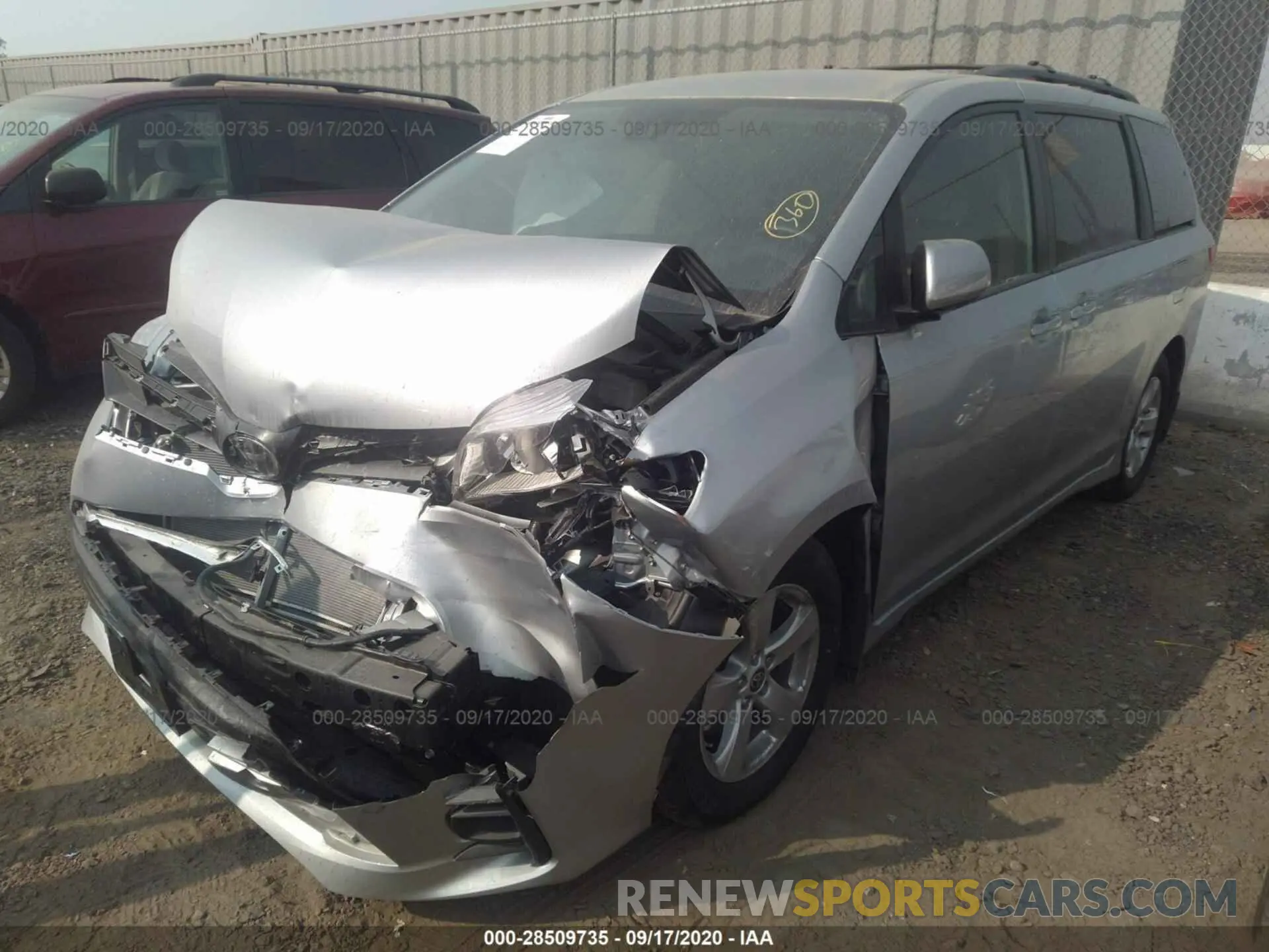 2 Photograph of a damaged car 5TDKZ3DC1LS077031 TOYOTA SIENNA 2020