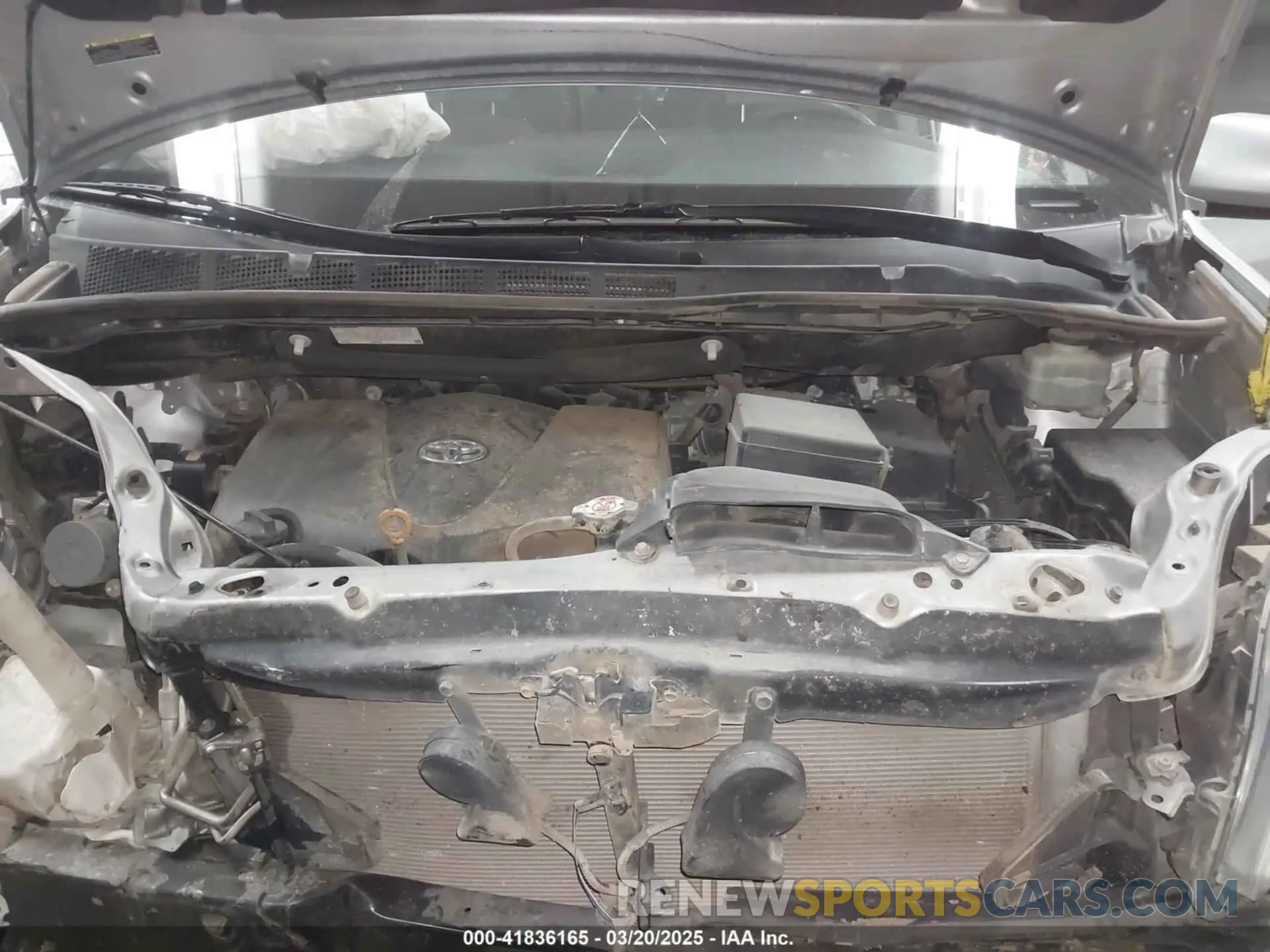 10 Фотография поврежденного автомобиля 5TDKZ3DC2LS065051 TOYOTA SIENNA 2020