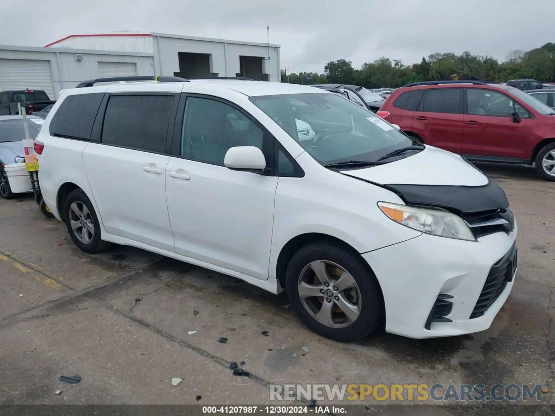 1 Photograph of a damaged car 5TDKZ3DC5LS068784 TOYOTA SIENNA 2020