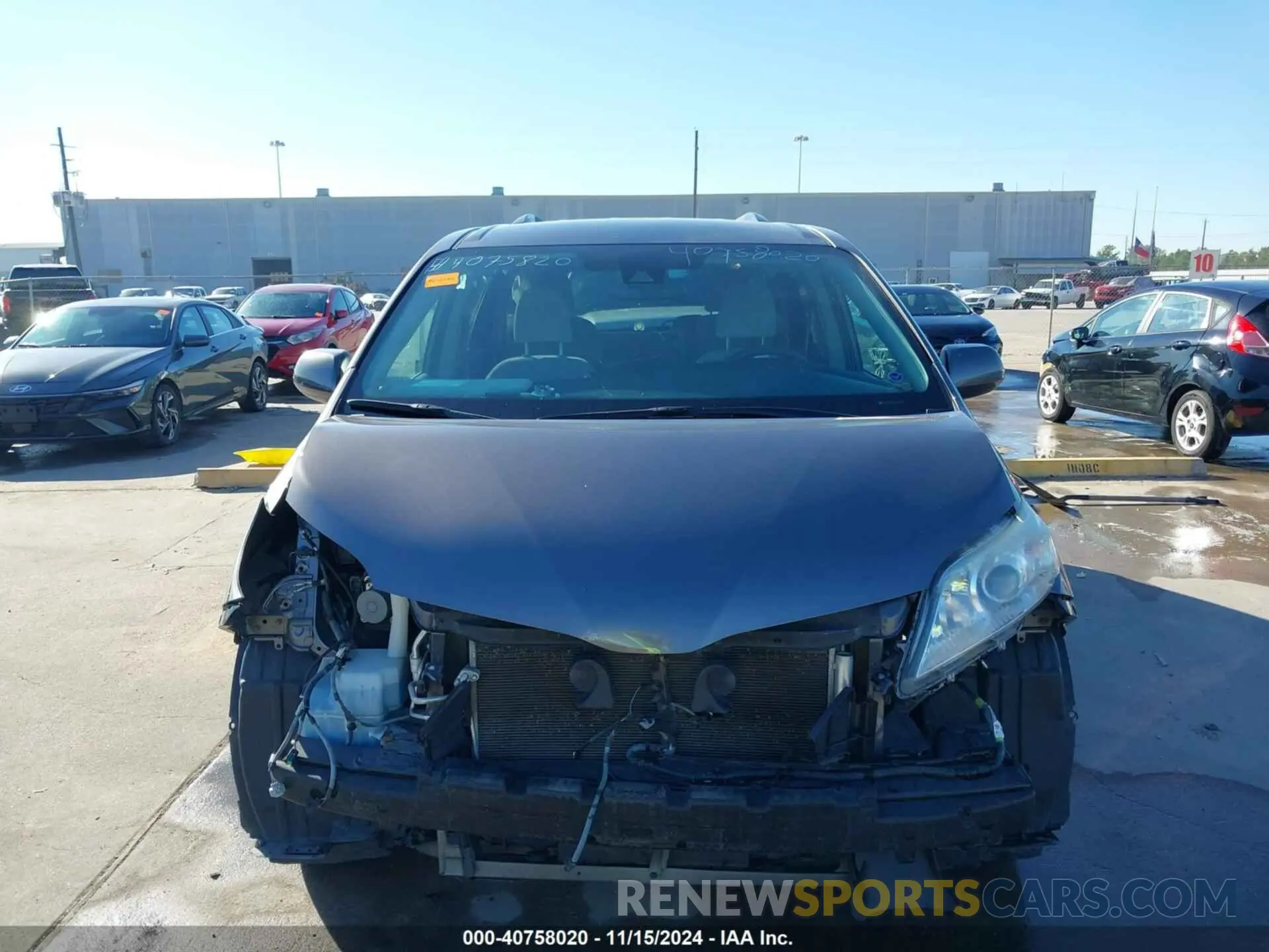 13 Photograph of a damaged car 5TDKZ3DC8LS064499 TOYOTA SIENNA 2020