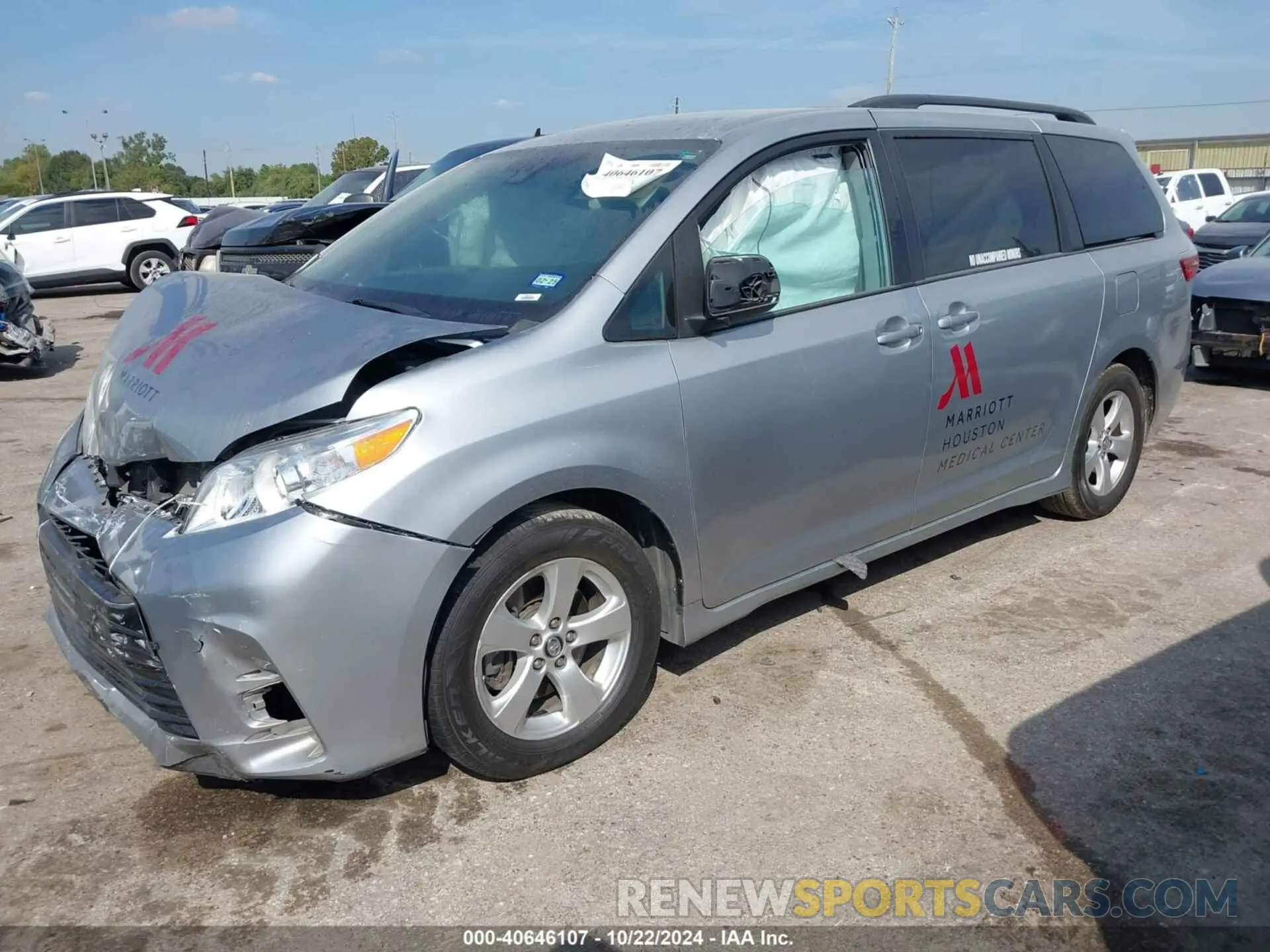 2 Photograph of a damaged car 5TDKZ3DC9LS024142 TOYOTA SIENNA 2020