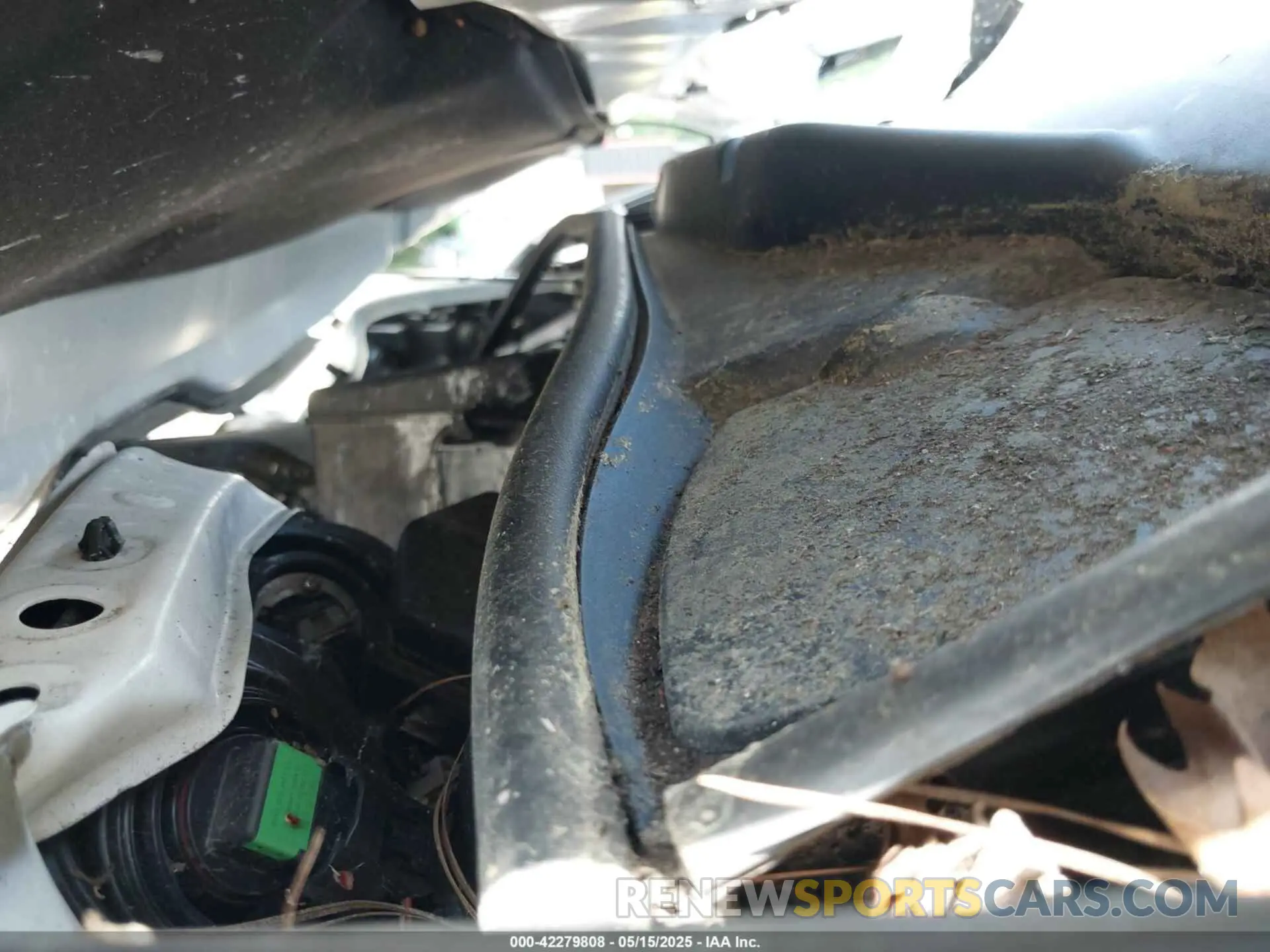 10 Photograph of a damaged car 5TDKZ3DCXLS059272 TOYOTA SIENNA 2020