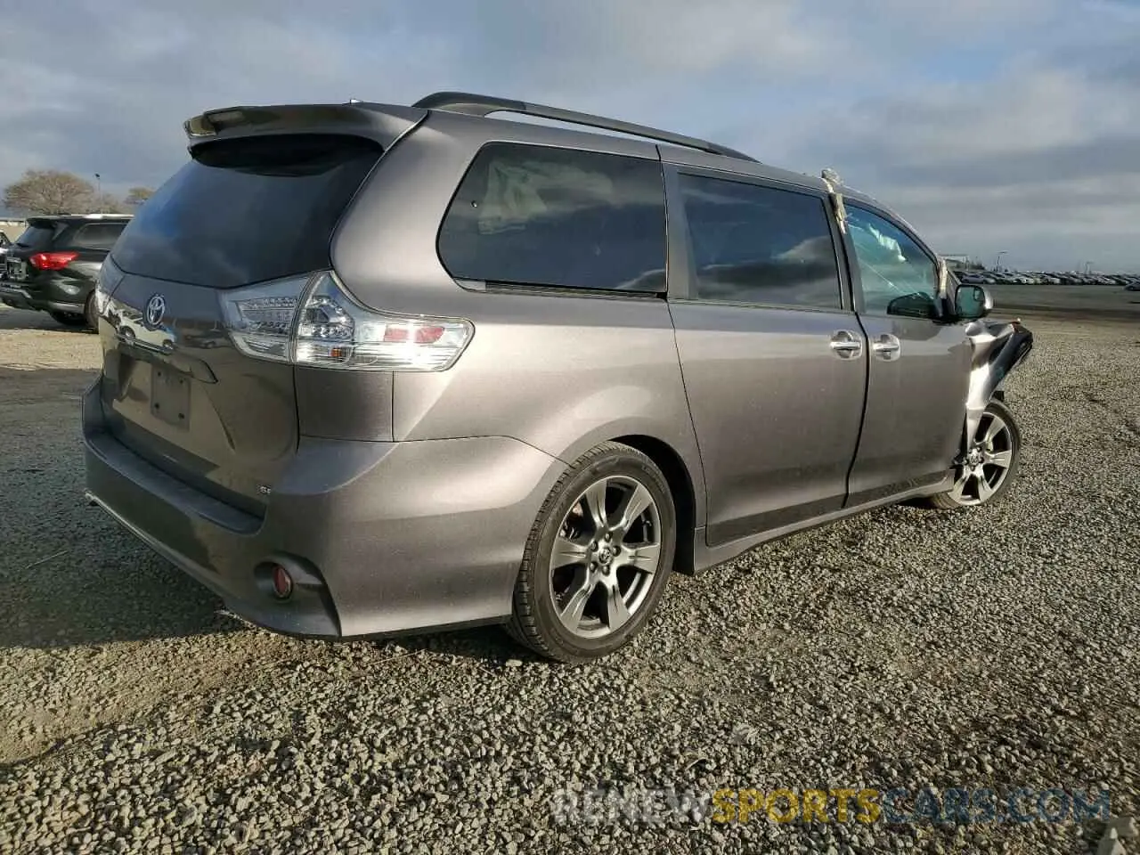 3 Фотография поврежденного автомобиля 5TDXZ3DC0LS062302 TOYOTA SIENNA 2020