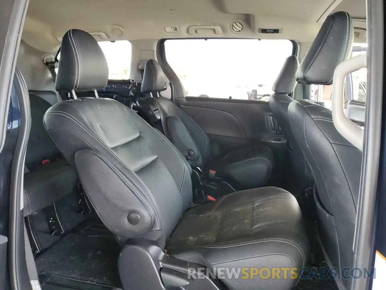 11 Фотография поврежденного автомобиля 5TDXZ3DC4LS034373 TOYOTA SIENNA 2020
