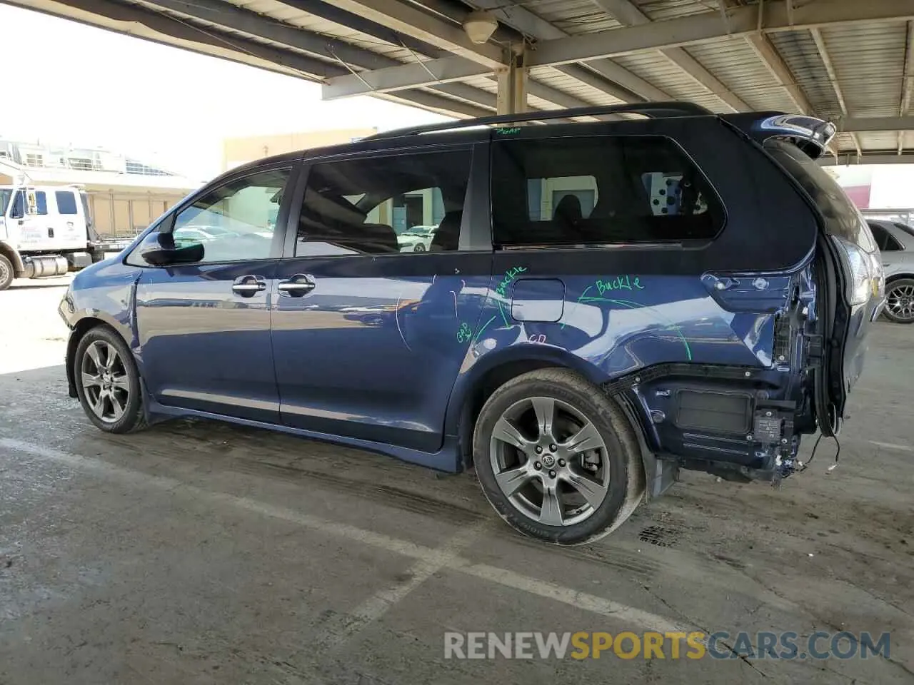 2 Фотография поврежденного автомобиля 5TDXZ3DC4LS034373 TOYOTA SIENNA 2020