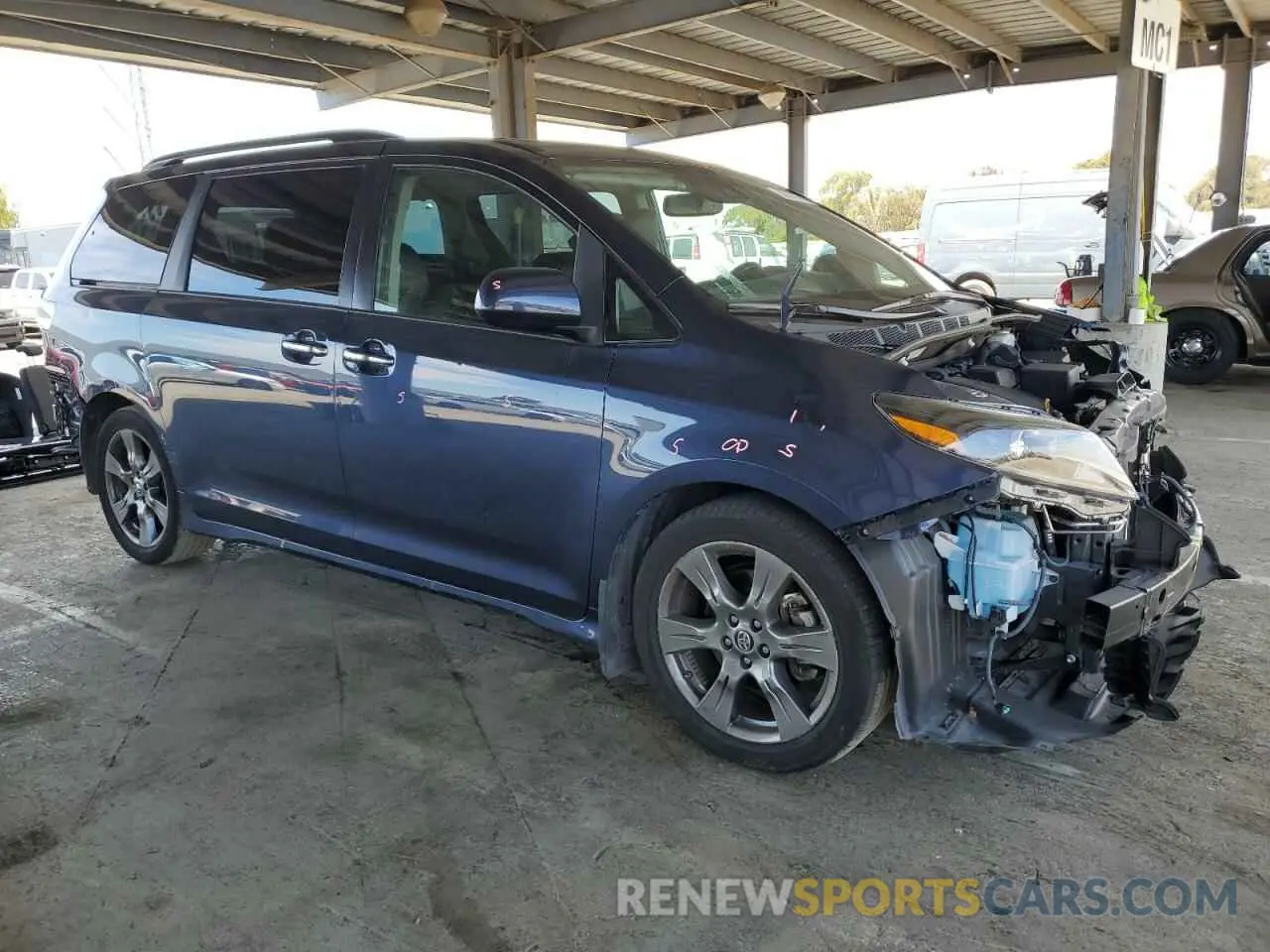 4 Фотография поврежденного автомобиля 5TDXZ3DC4LS034373 TOYOTA SIENNA 2020