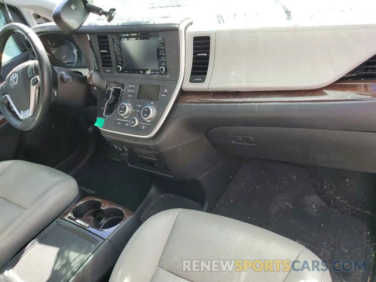 9 Фотография поврежденного автомобиля 5TDYZ3DC0LS039042 TOYOTA SIENNA 2020