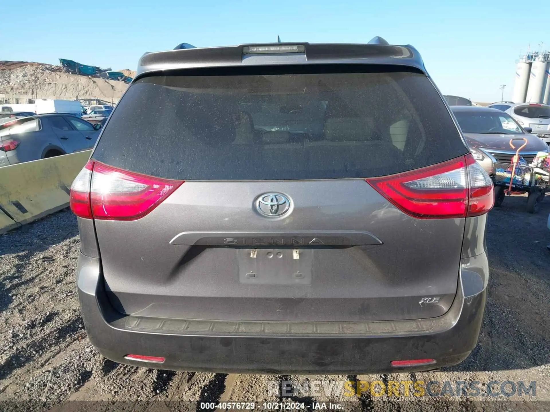 16 Photograph of a damaged car 5TDYZ3DC2LS064296 TOYOTA SIENNA 2020