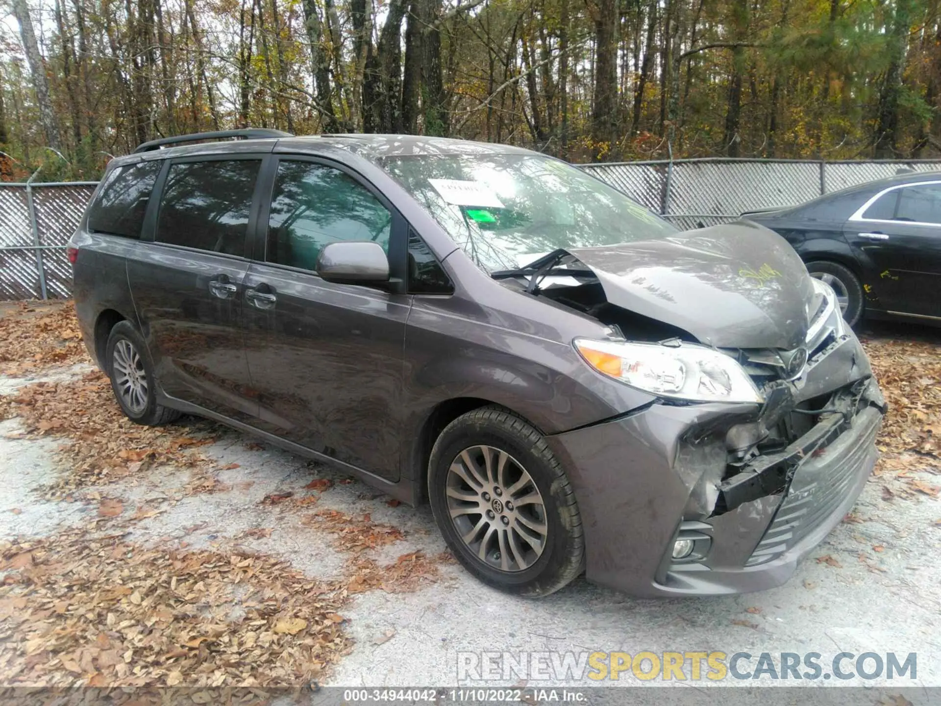 1 Фотография поврежденного автомобиля 5TDYZ3DC2LS070941 TOYOTA SIENNA 2020