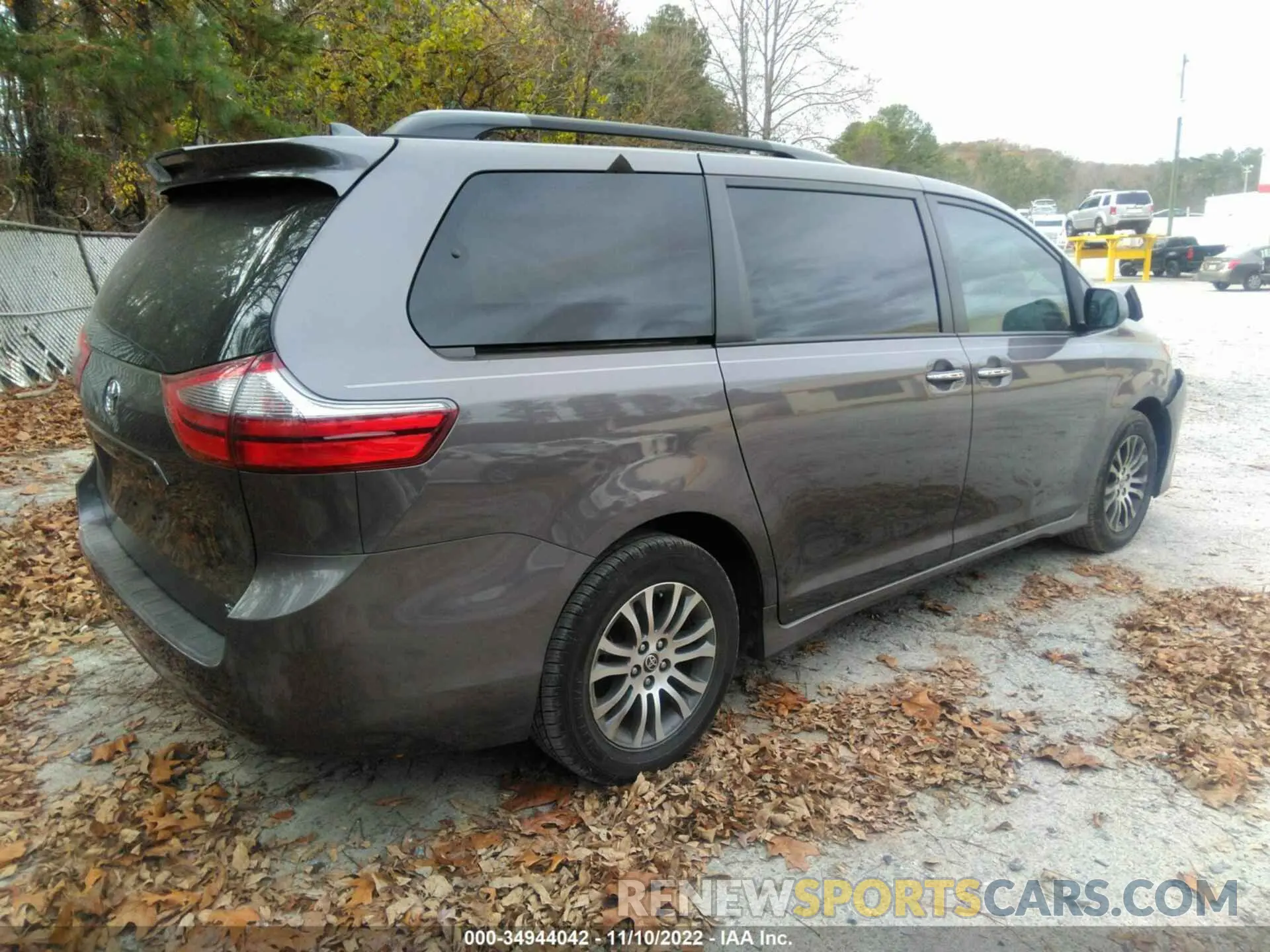4 Фотография поврежденного автомобиля 5TDYZ3DC2LS070941 TOYOTA SIENNA 2020