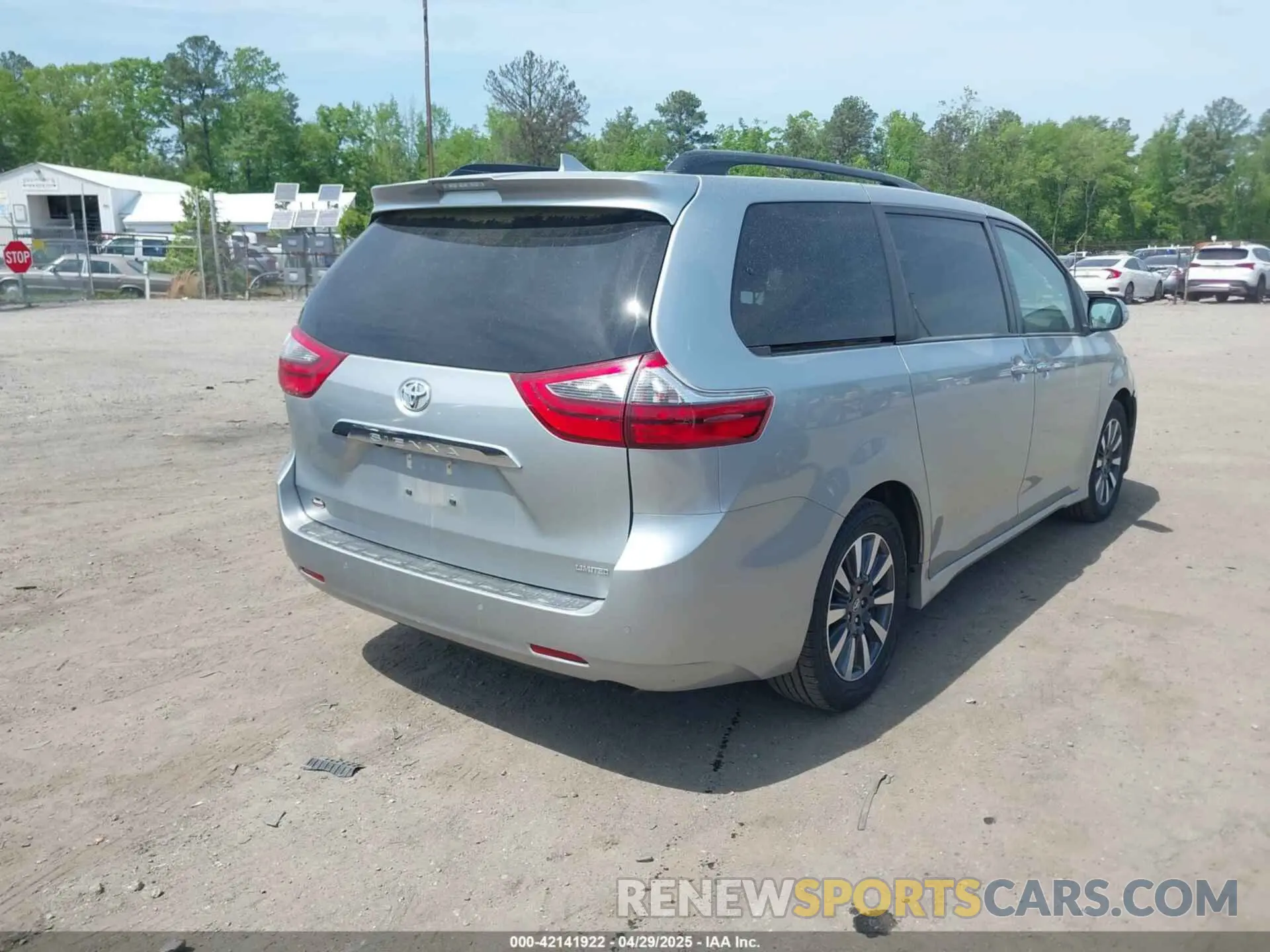 4 Фотография поврежденного автомобиля 5TDYZ3DC8LS029598 TOYOTA SIENNA 2020