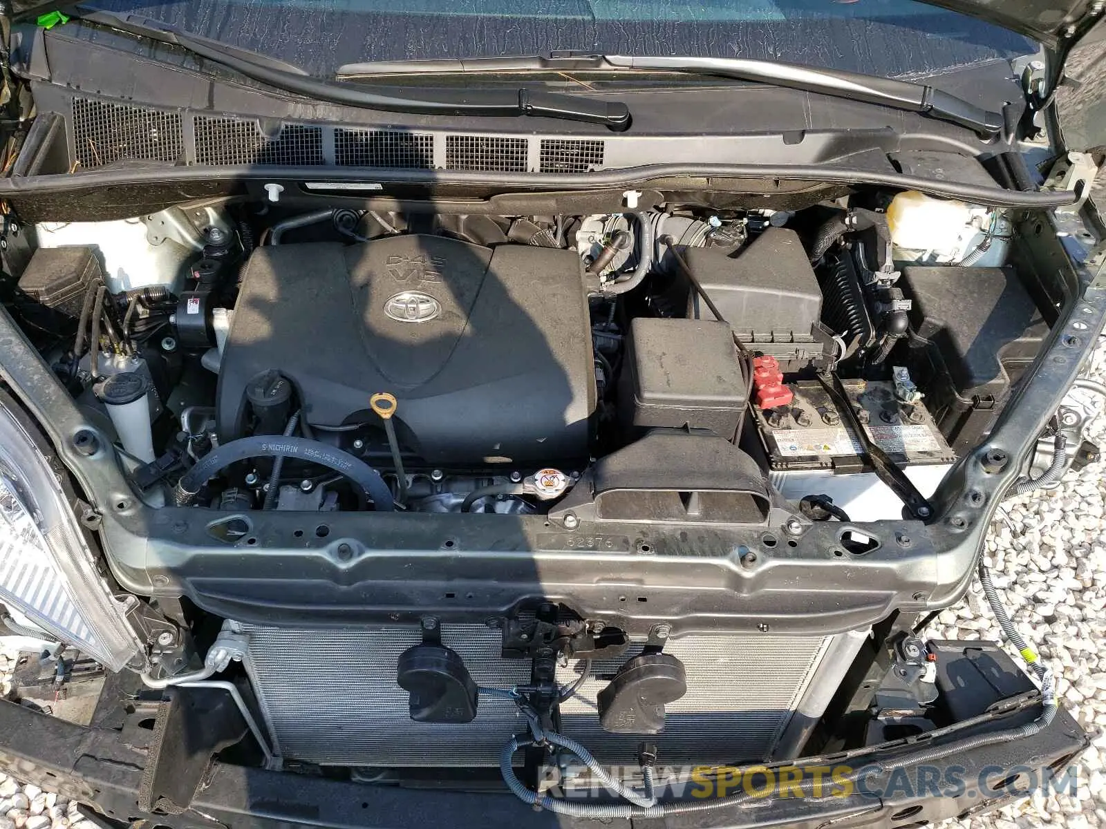 7 Photograph of a damaged car 5TDYZ3DC9LS052159 TOYOTA SIENNA 2020