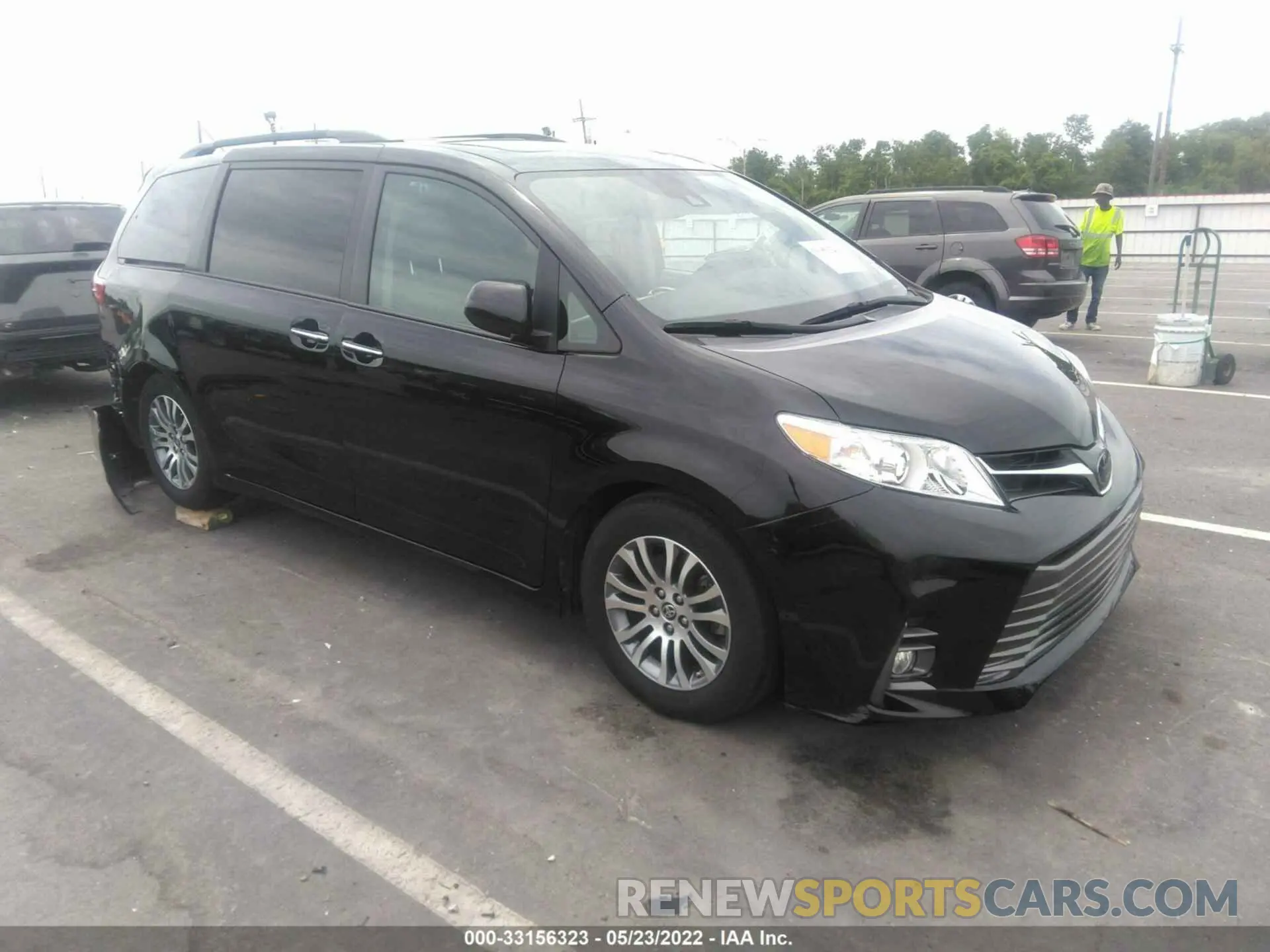 1 Фотография поврежденного автомобиля 5TDYZ3DCXLS063168 TOYOTA SIENNA 2020