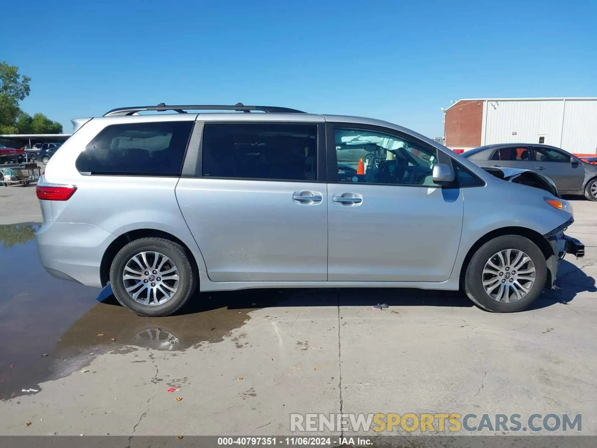 12 Фотография поврежденного автомобиля 5TDYZ3DCXLS075269 TOYOTA SIENNA 2020