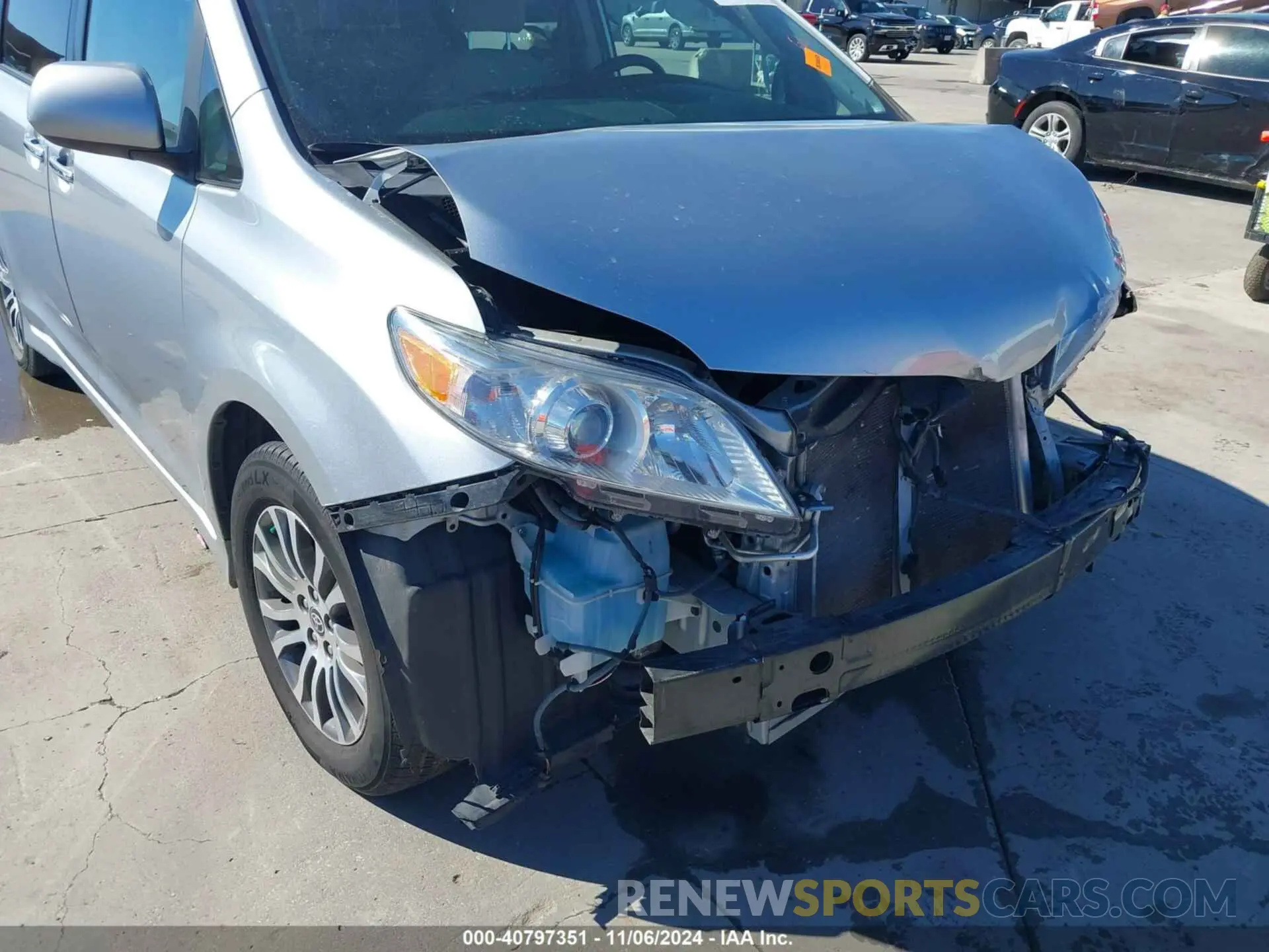 6 Фотография поврежденного автомобиля 5TDYZ3DCXLS075269 TOYOTA SIENNA 2020