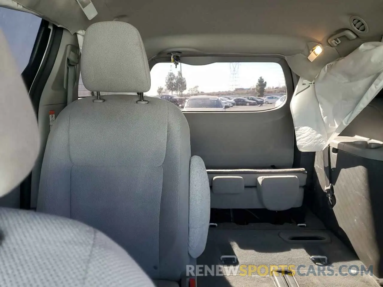 10 Фотография поврежденного автомобиля 5TDZZ3DC1LS056078 TOYOTA SIENNA 2020