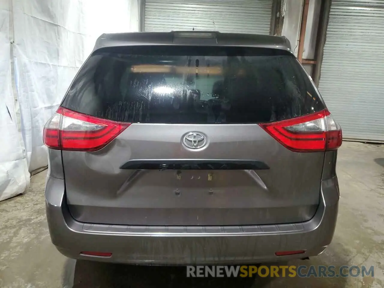 6 Photograph of a damaged car 5TDZZ3DC6LS082787 TOYOTA SIENNA 2020