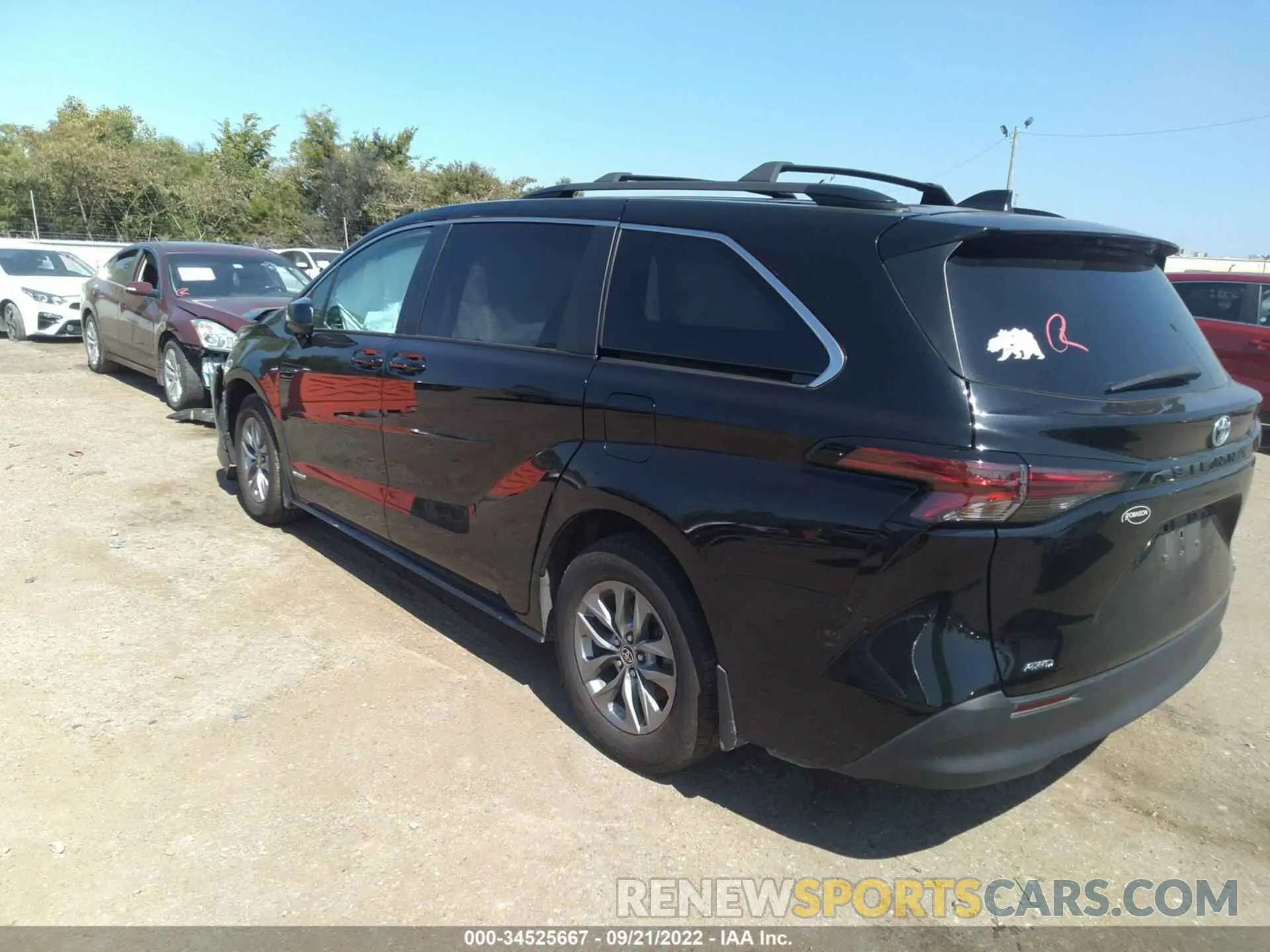 3 Фотография поврежденного автомобиля 5TDBSKFC5MS011398 TOYOTA SIENNA 2021