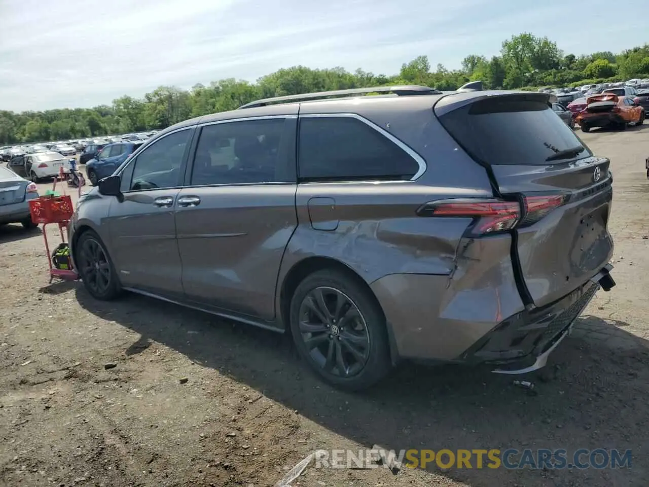 2 Photograph of a damaged car 5TDDRKEC0MS023190 TOYOTA SIENNA 2021