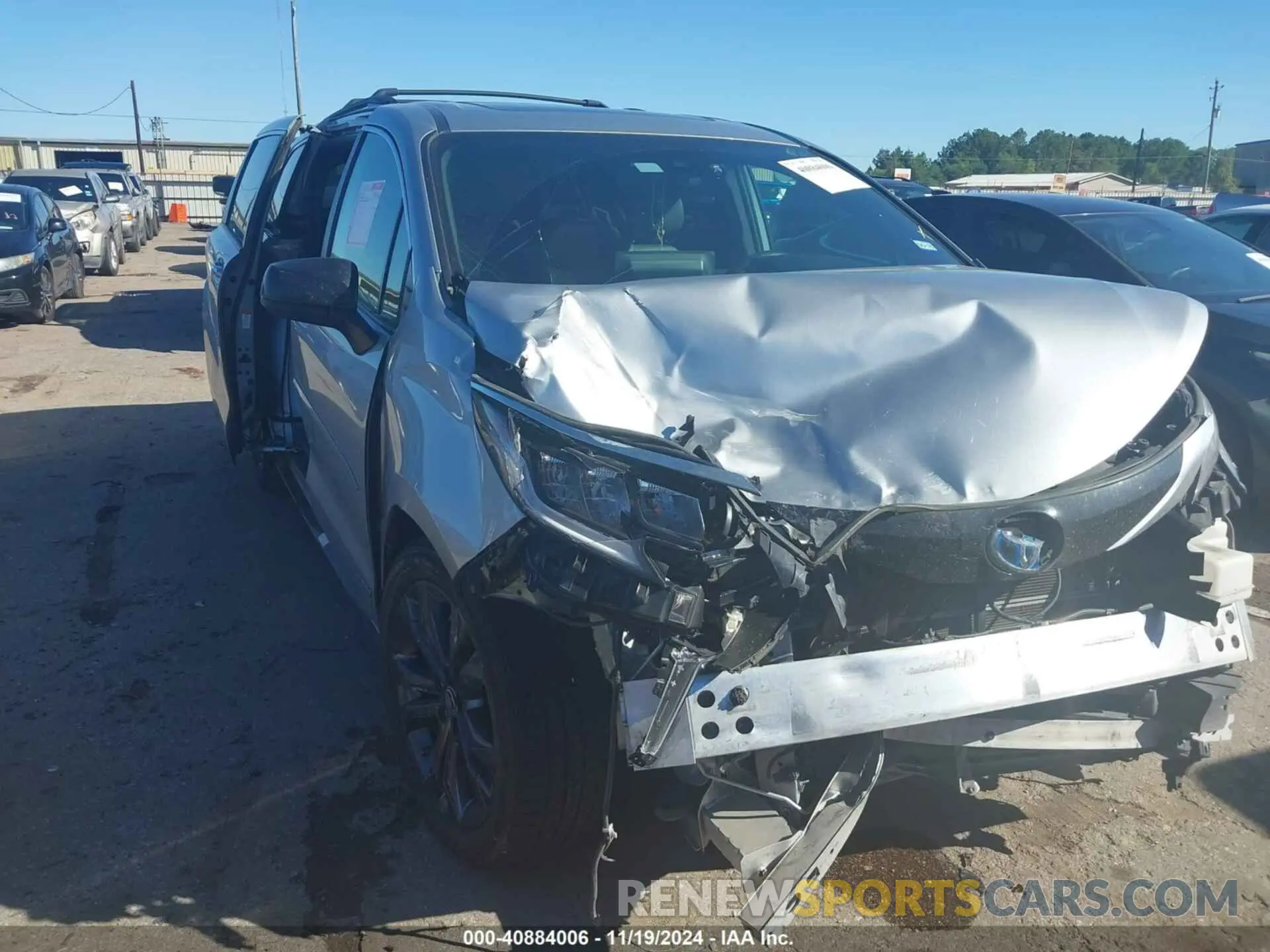 1 Фотография поврежденного автомобиля 5TDDRKEC4MS050568 TOYOTA SIENNA 2021