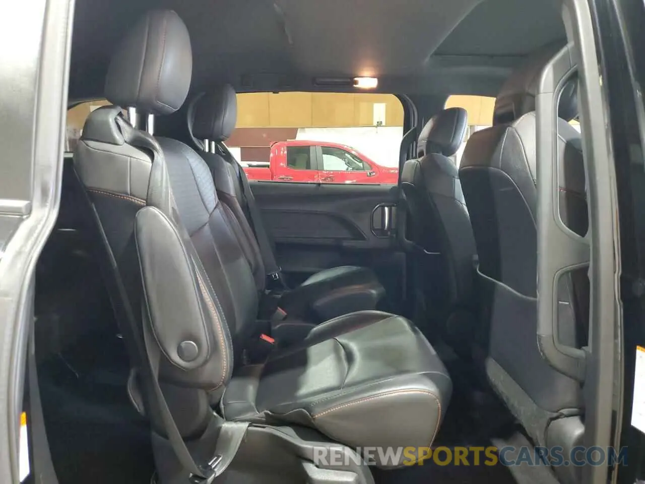 11 Фотография поврежденного автомобиля 5TDDRKEC5MS029633 TOYOTA SIENNA 2021