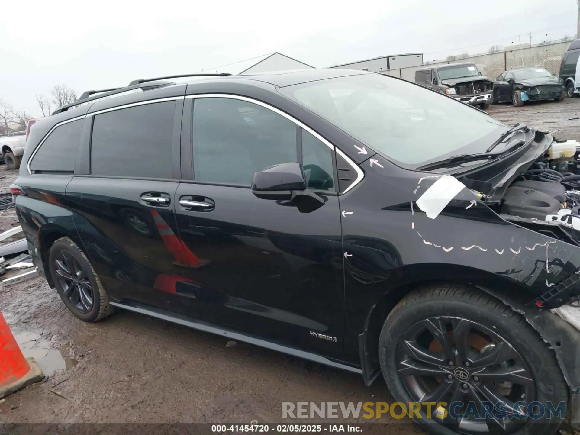 14 Фотография поврежденного автомобиля 5TDDRKEC7MS036230 TOYOTA SIENNA 2021