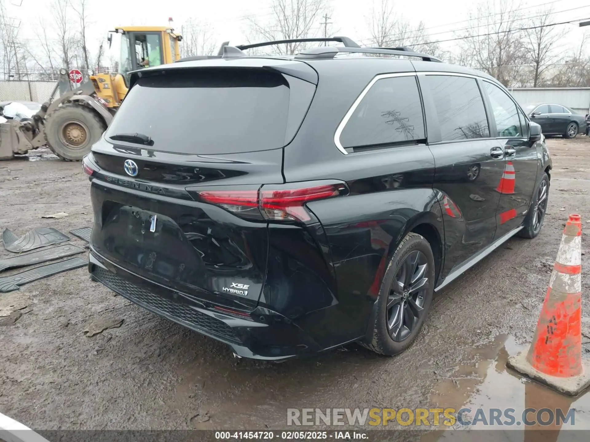 4 Фотография поврежденного автомобиля 5TDDRKEC7MS036230 TOYOTA SIENNA 2021