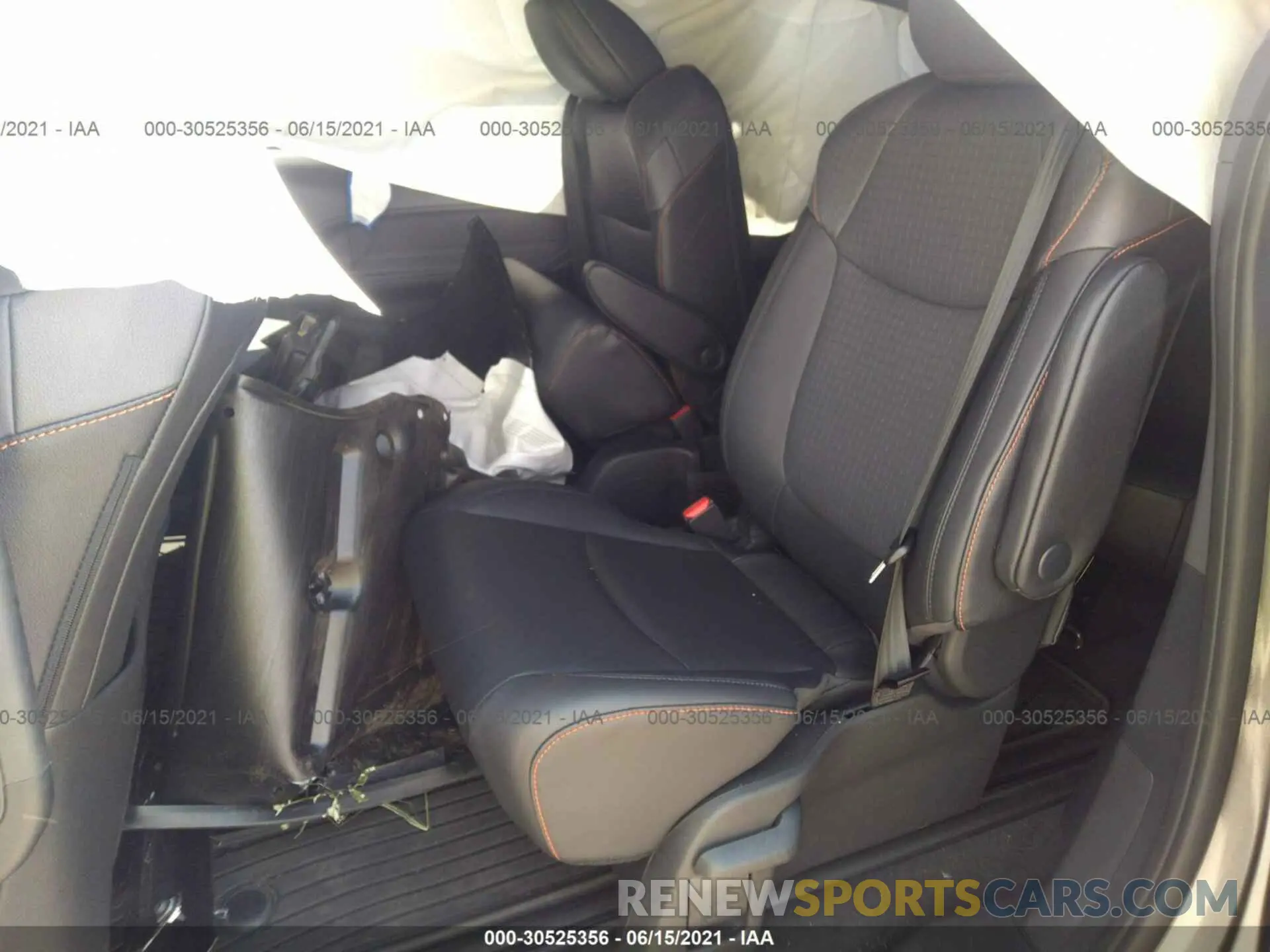 8 Photograph of a damaged car 5TDDSKFC6MS009264 TOYOTA SIENNA 2021