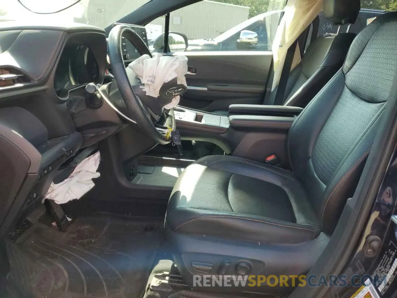 7 Photograph of a damaged car 5TDDSKFC8MS014398 TOYOTA SIENNA 2021